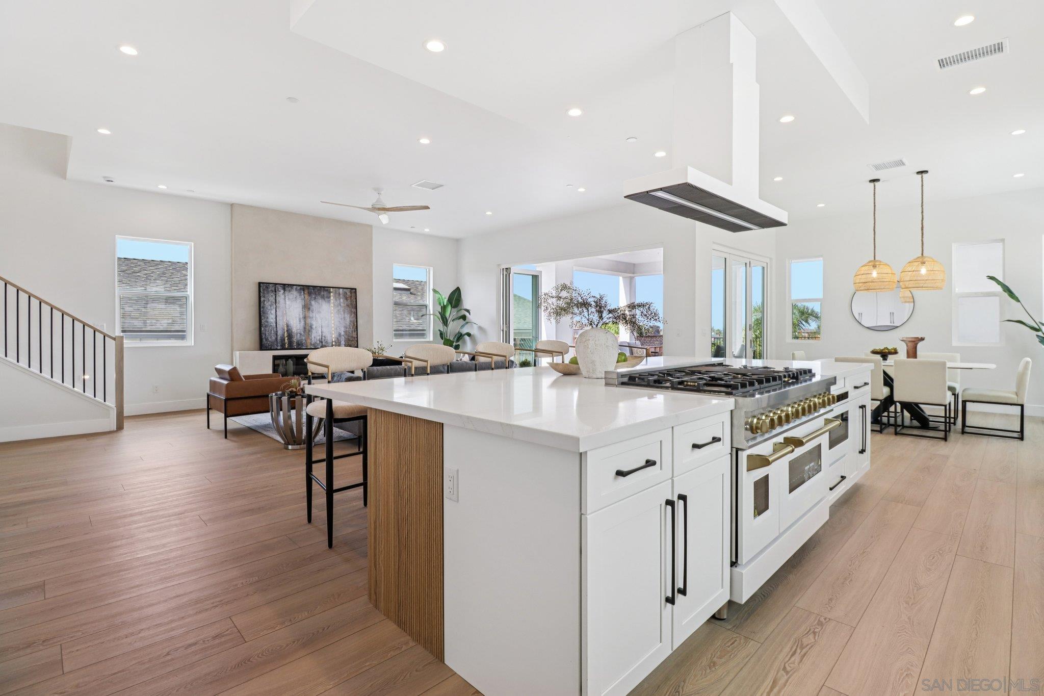 Detail Gallery Image 18 of 75 For 1850  Illion St, San Diego,  CA 92110 - 4 Beds | 3/1 Baths