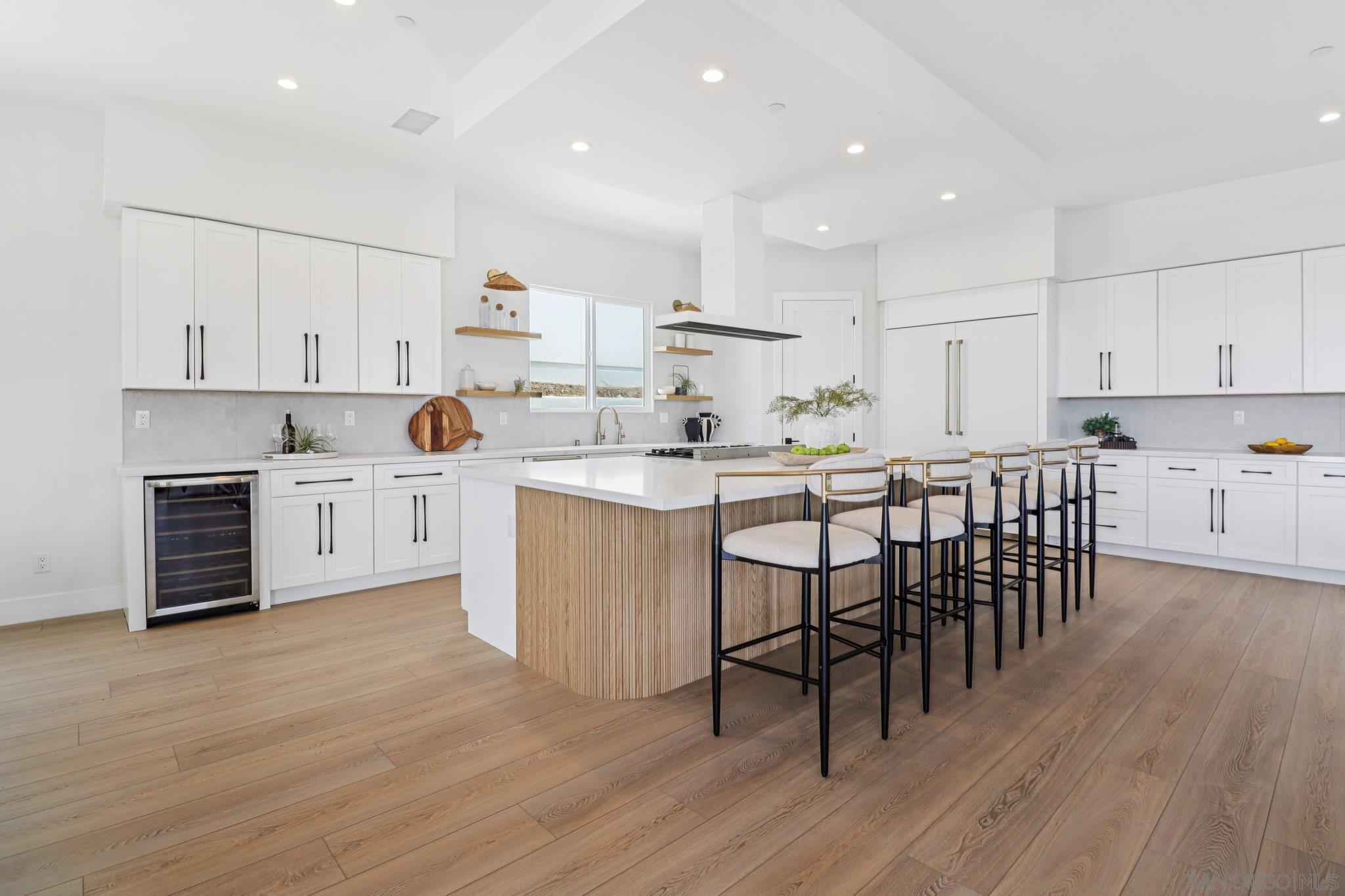 Detail Gallery Image 21 of 75 For 1850  Illion St, San Diego,  CA 92110 - 4 Beds | 3/1 Baths