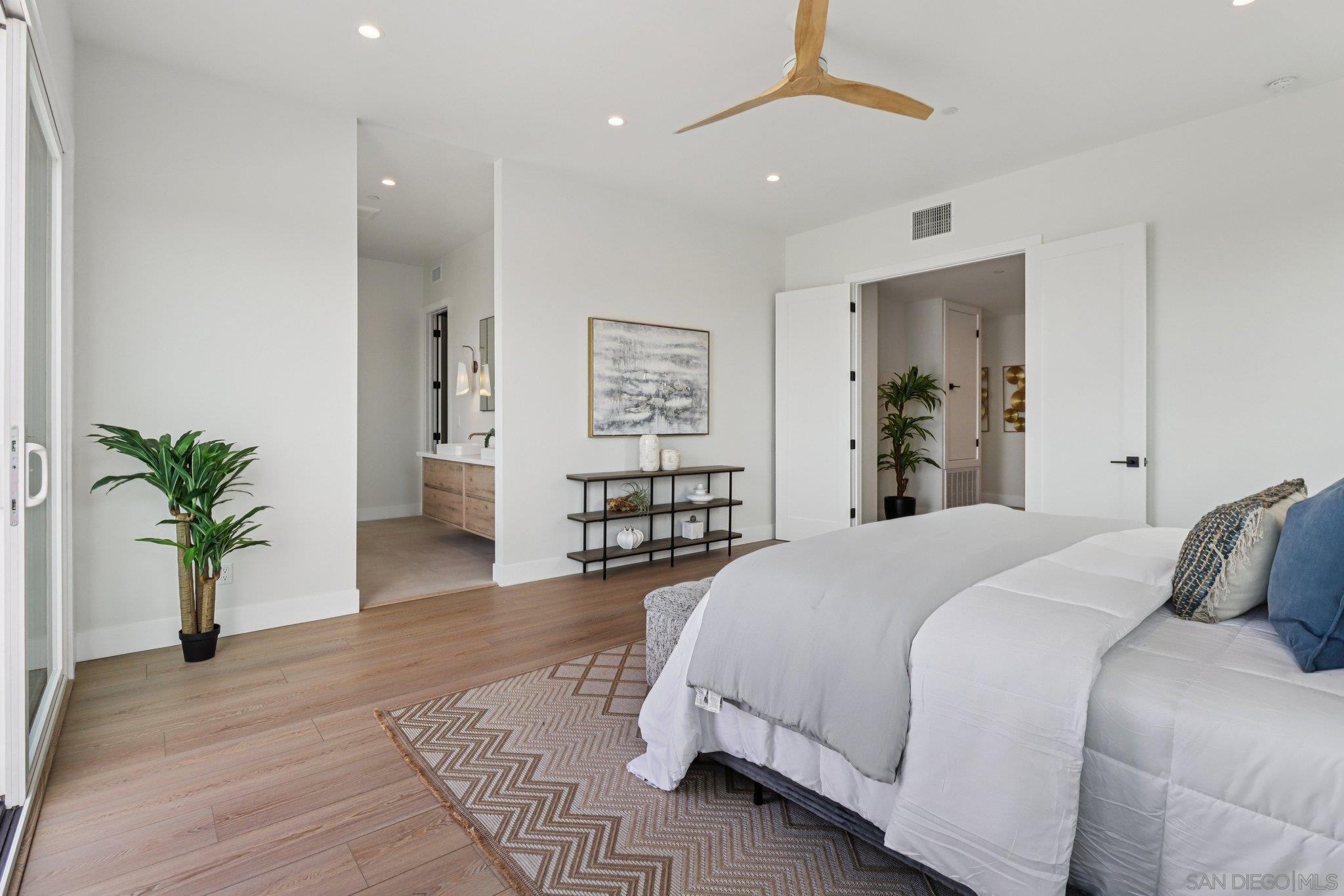 Detail Gallery Image 23 of 75 For 1850  Illion St, San Diego,  CA 92110 - 4 Beds | 3/1 Baths