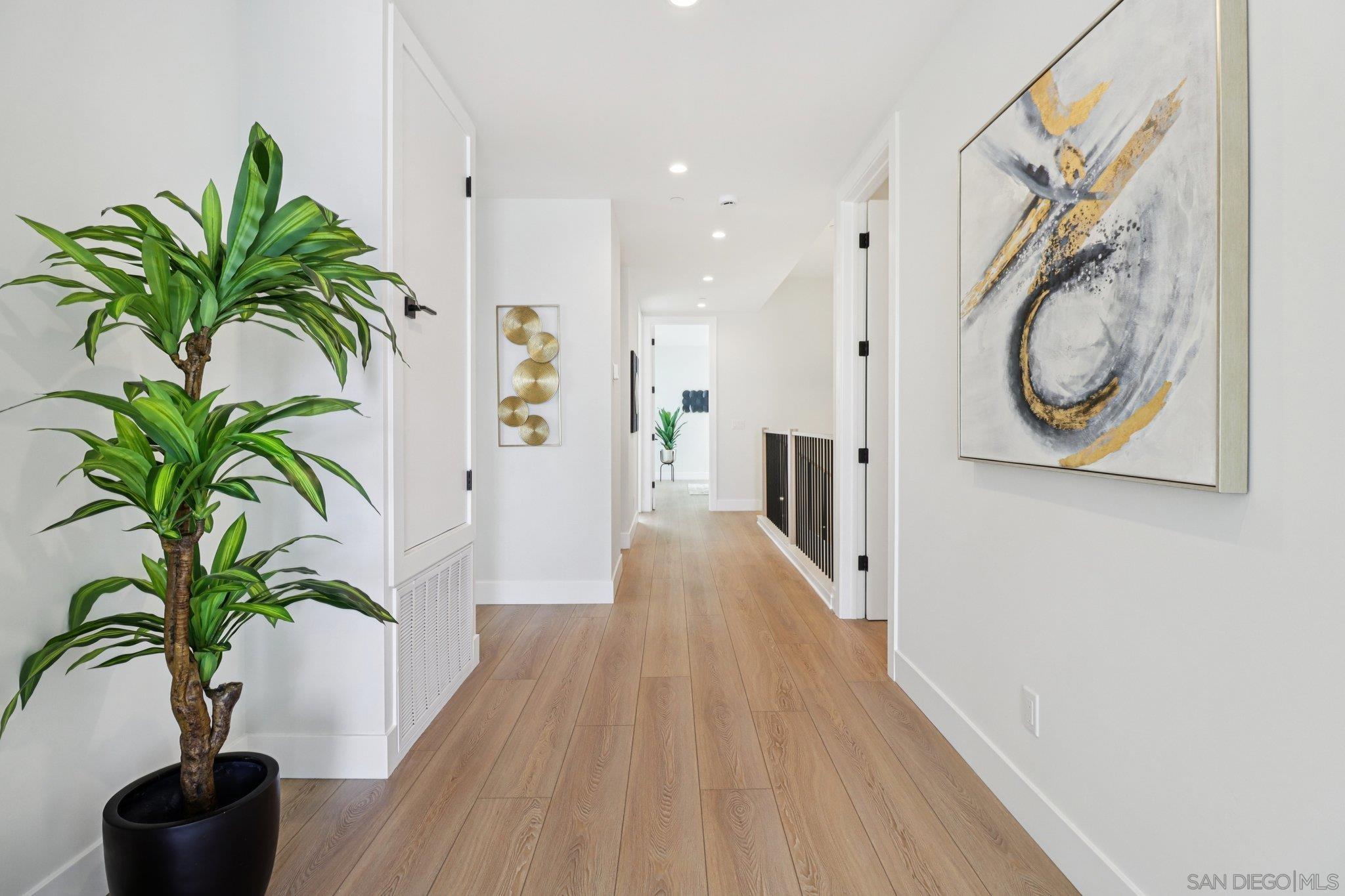 Detail Gallery Image 35 of 75 For 1850  Illion St, San Diego,  CA 92110 - 4 Beds | 3/1 Baths