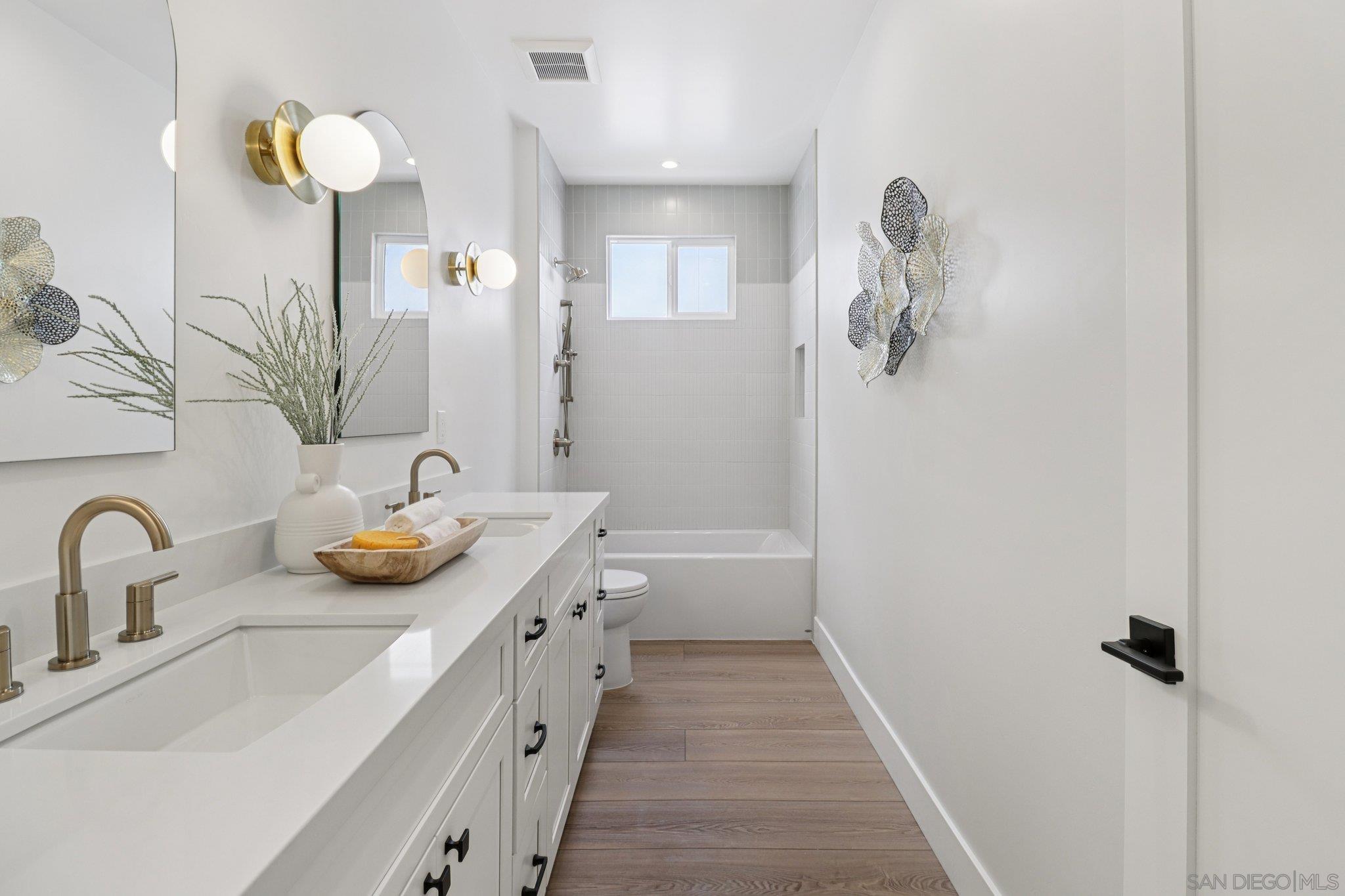 Detail Gallery Image 44 of 75 For 1850  Illion St, San Diego,  CA 92110 - 4 Beds | 3/1 Baths