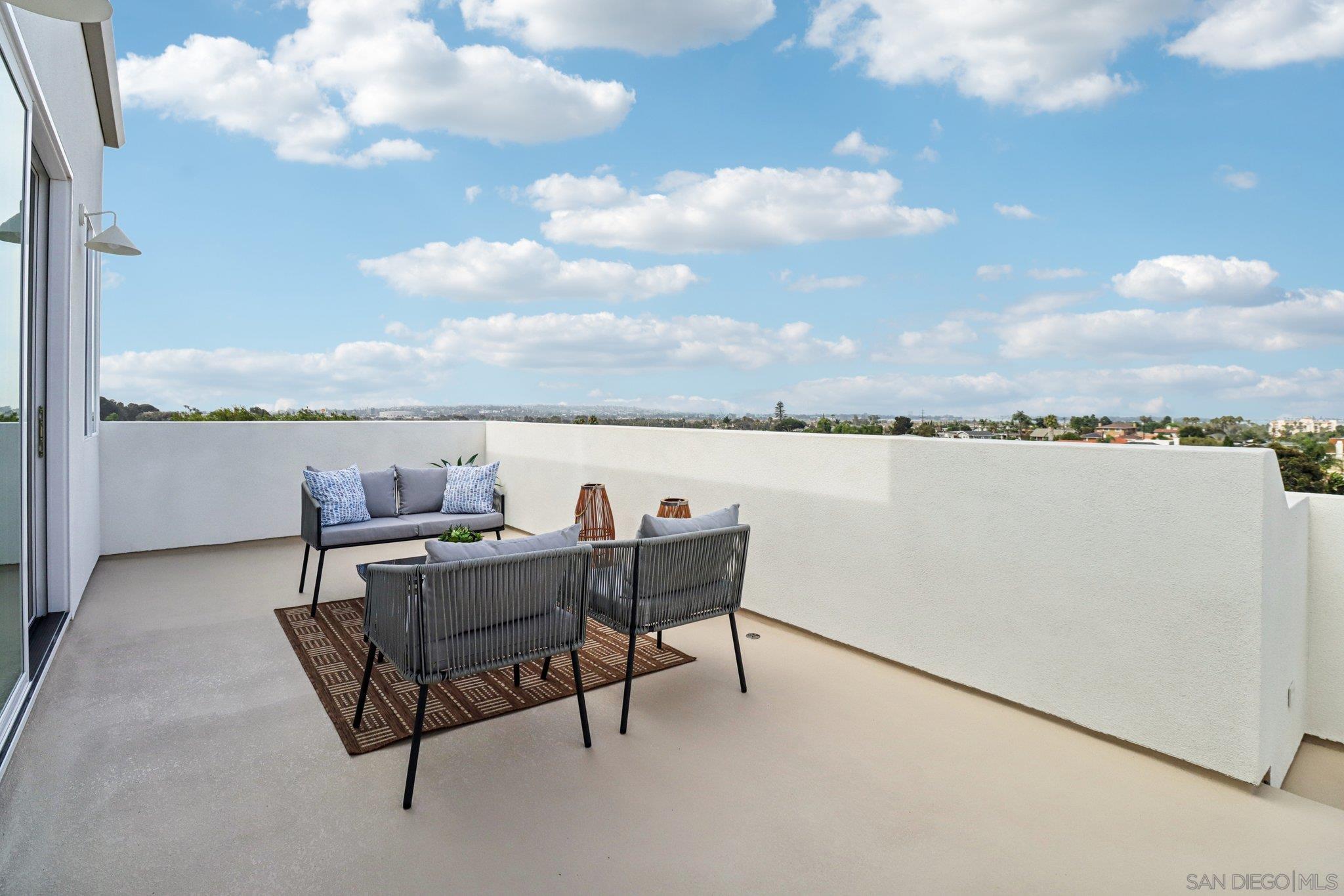 Detail Gallery Image 58 of 75 For 1850  Illion St, San Diego,  CA 92110 - 4 Beds | 3/1 Baths