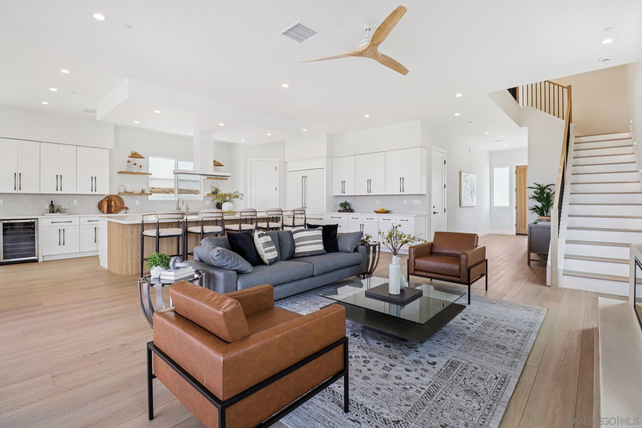 Detail Gallery Image 7 of 75 For 1850  Illion St, San Diego,  CA 92110 - 4 Beds | 3/1 Baths