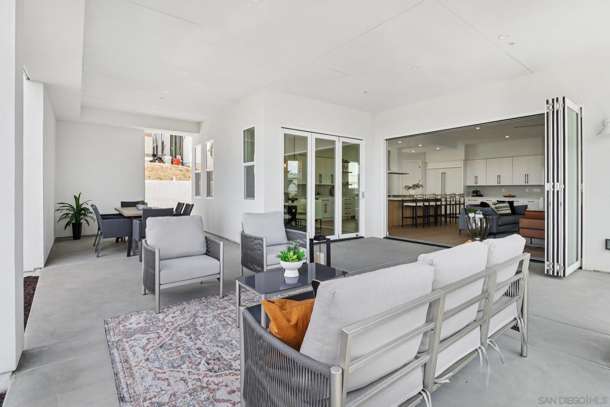 Detail Gallery Image 63 of 75 For 1850  Illion St, San Diego,  CA 92110 - 4 Beds | 3/1 Baths