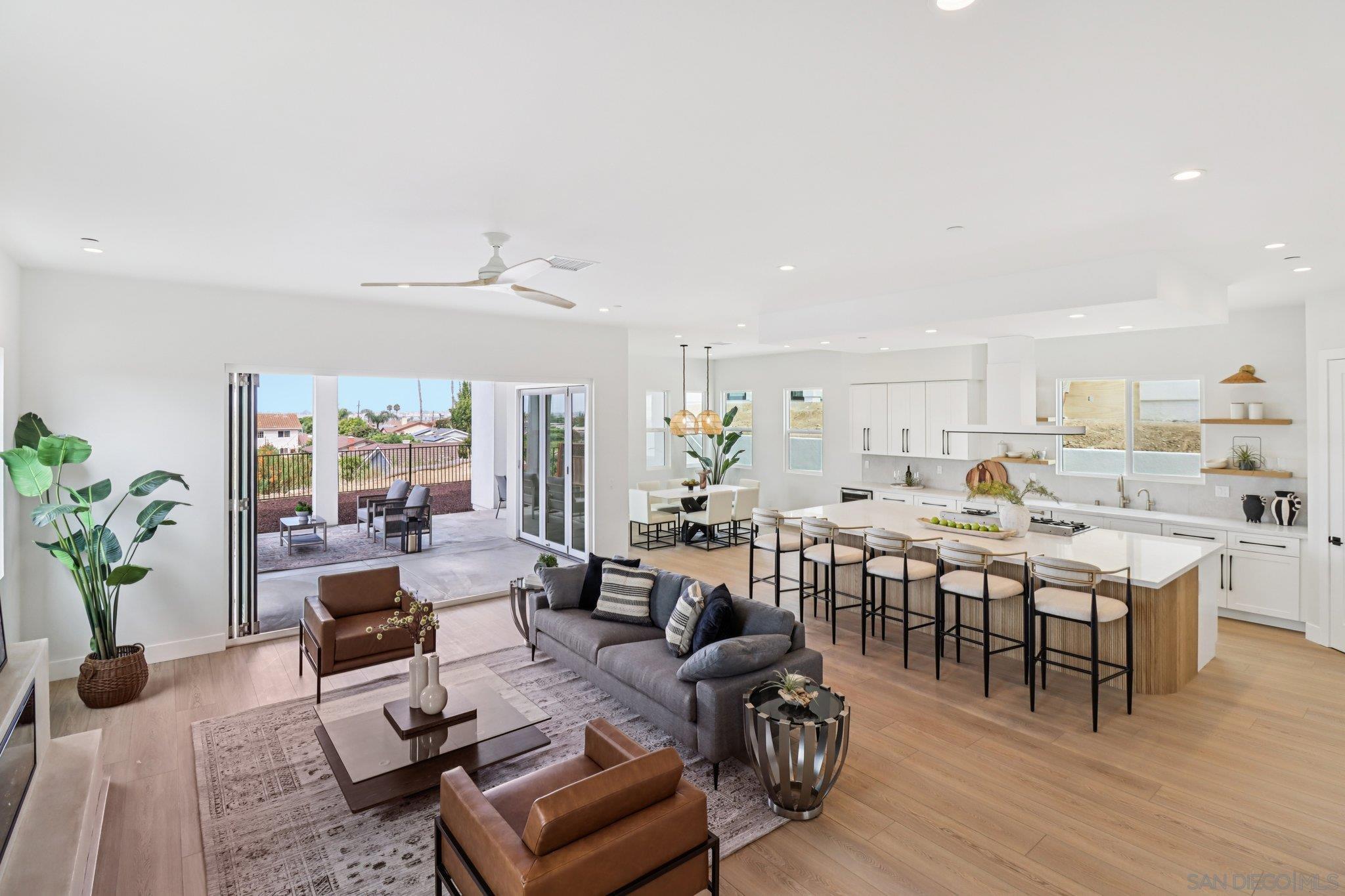 Detail Gallery Image 8 of 75 For 1850  Illion St, San Diego,  CA 92110 - 4 Beds | 3/1 Baths