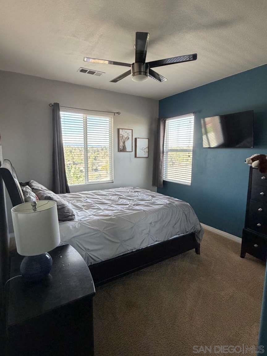 Detail Gallery Image 15 of 28 For 2327  Clearcrest Ln, Fallbrook,  CA 92028 - 5 Beds | 3/1 Baths