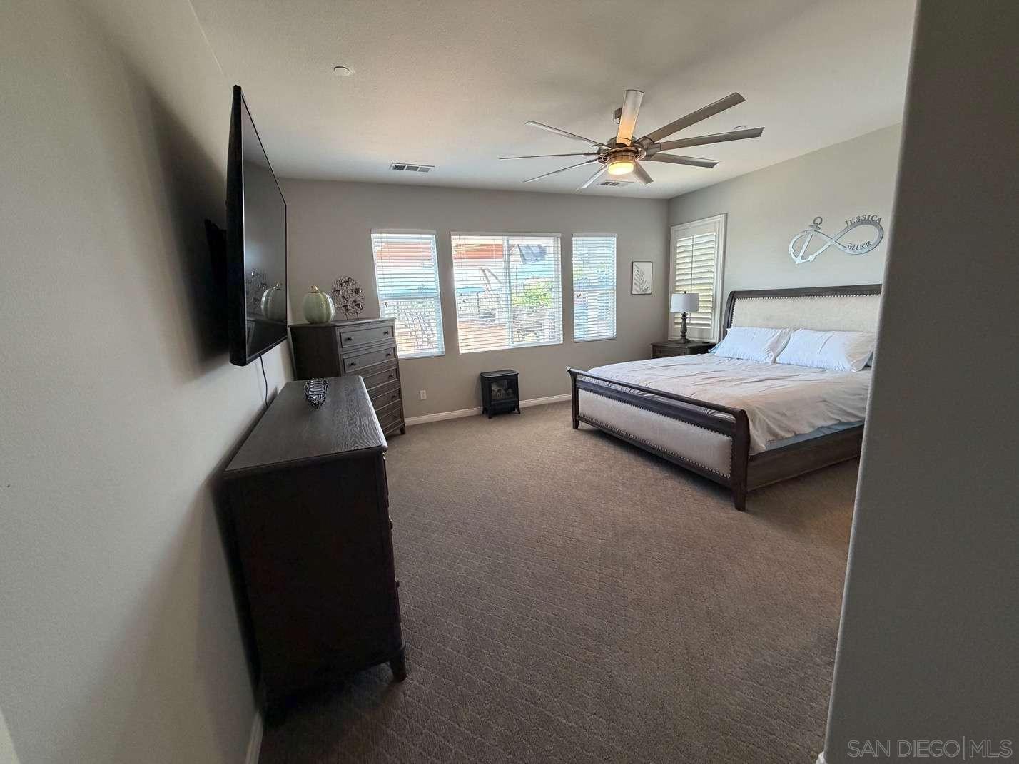 Detail Gallery Image 26 of 40 For 2327  Clearcrest Ln, Fallbrook,  CA 92028 - 5 Beds | 3/1 Baths