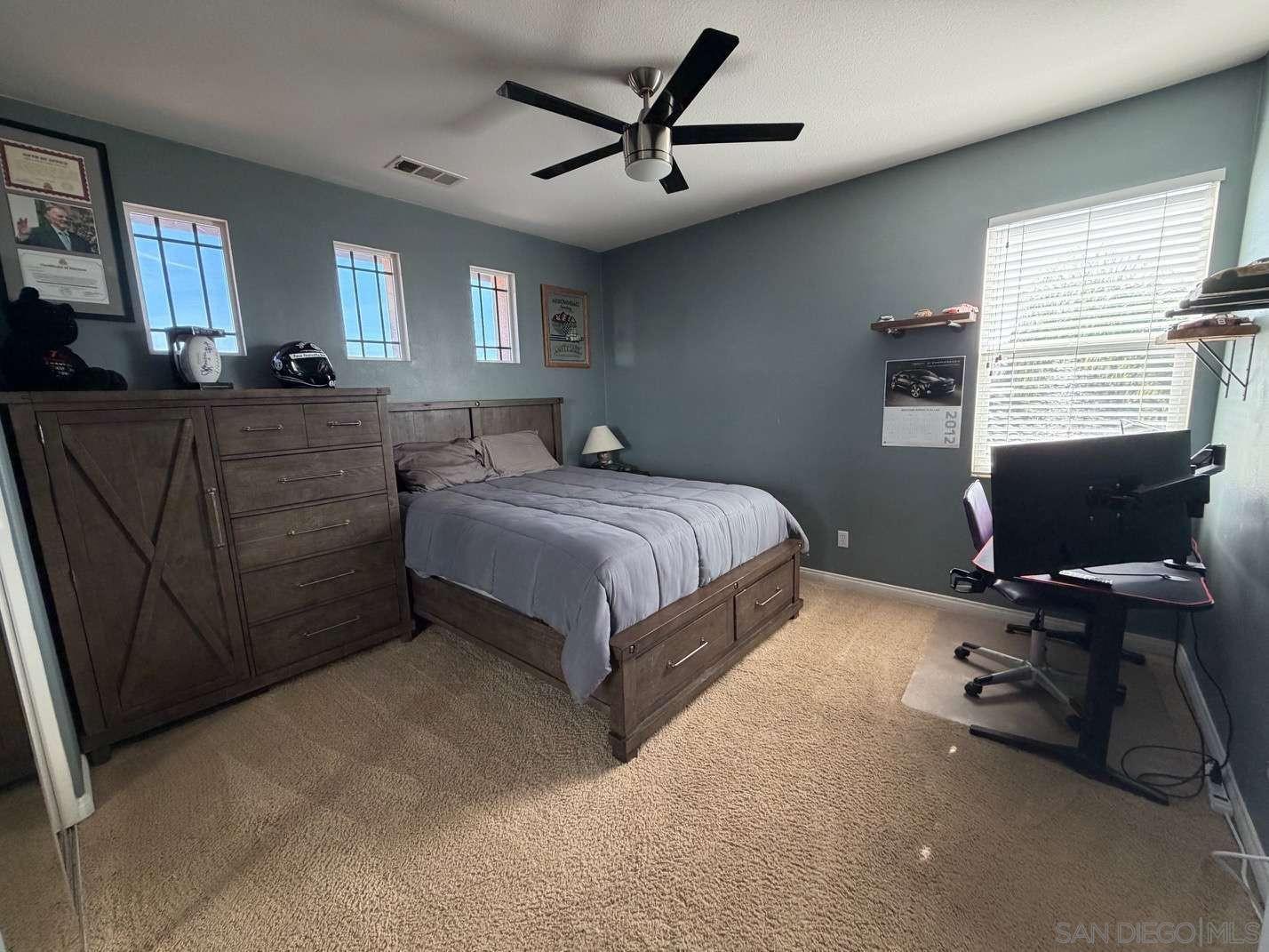 Detail Gallery Image 30 of 40 For 2327  Clearcrest Ln, Fallbrook,  CA 92028 - 5 Beds | 3/1 Baths