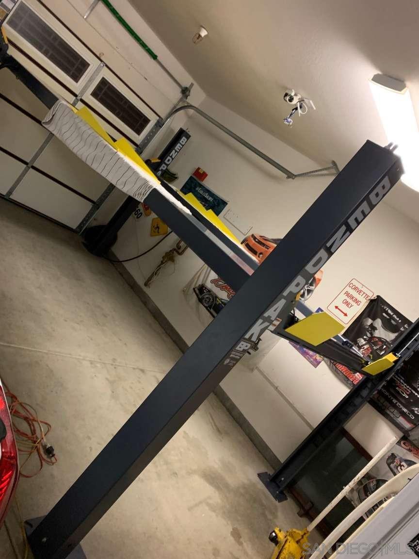 Detail Gallery Image 40 of 40 For 2327  Clearcrest Ln, Fallbrook,  CA 92028 - 5 Beds | 3/1 Baths