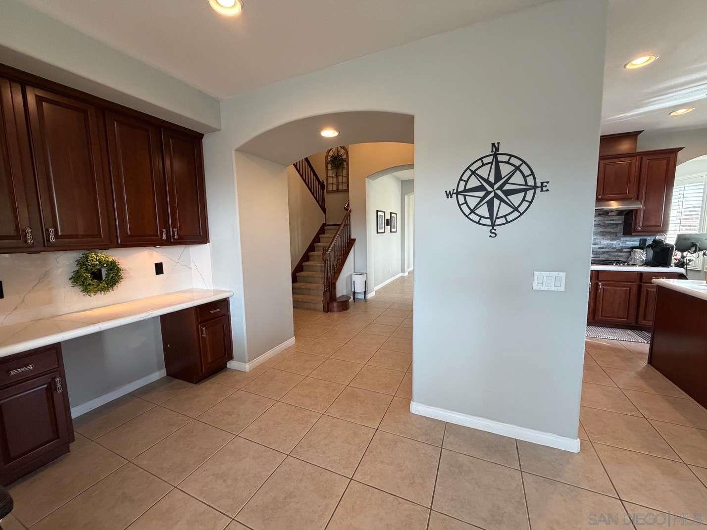 Detail Gallery Image 7 of 28 For 2327  Clearcrest Ln, Fallbrook,  CA 92028 - 5 Beds | 3/1 Baths