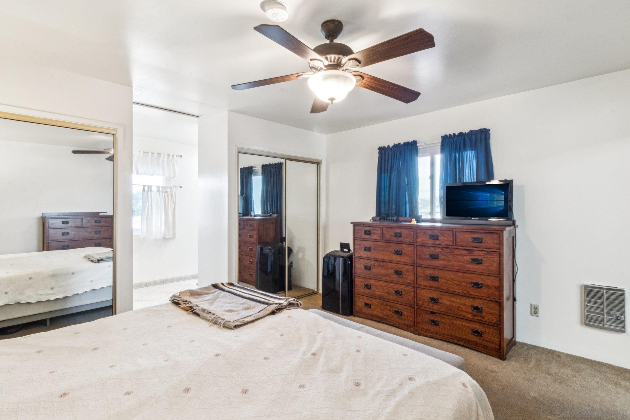 Detail Gallery Image 19 of 36 For 6233  Thorn, San Diego,  CA 92115 - 3 Beds | 2 Baths