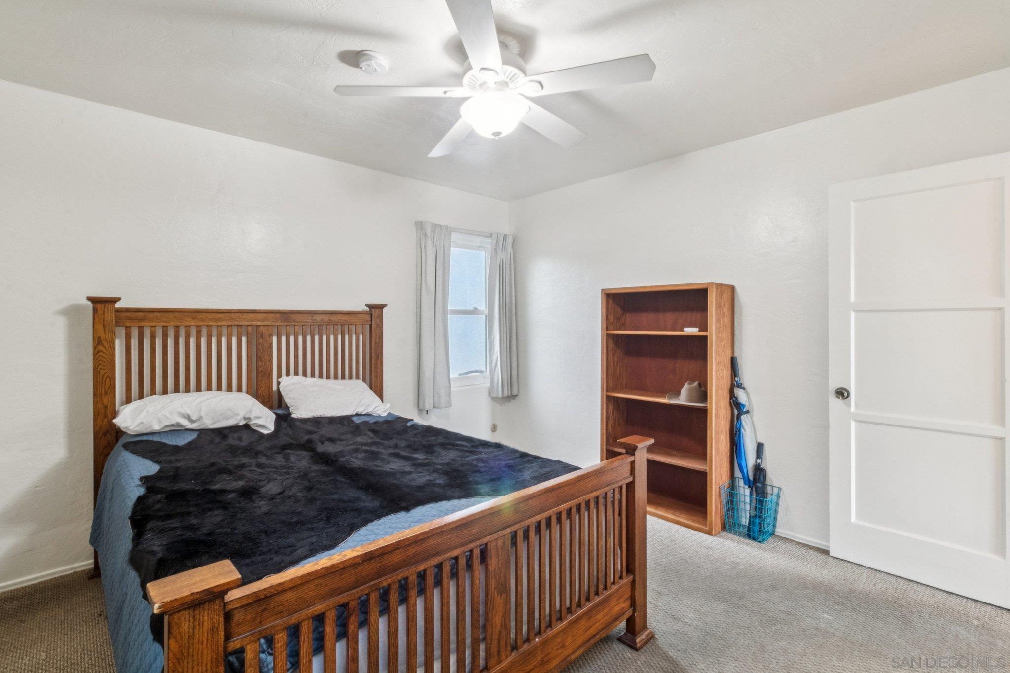 Detail Gallery Image 27 of 36 For 6233  Thorn, San Diego,  CA 92115 - 3 Beds | 2 Baths