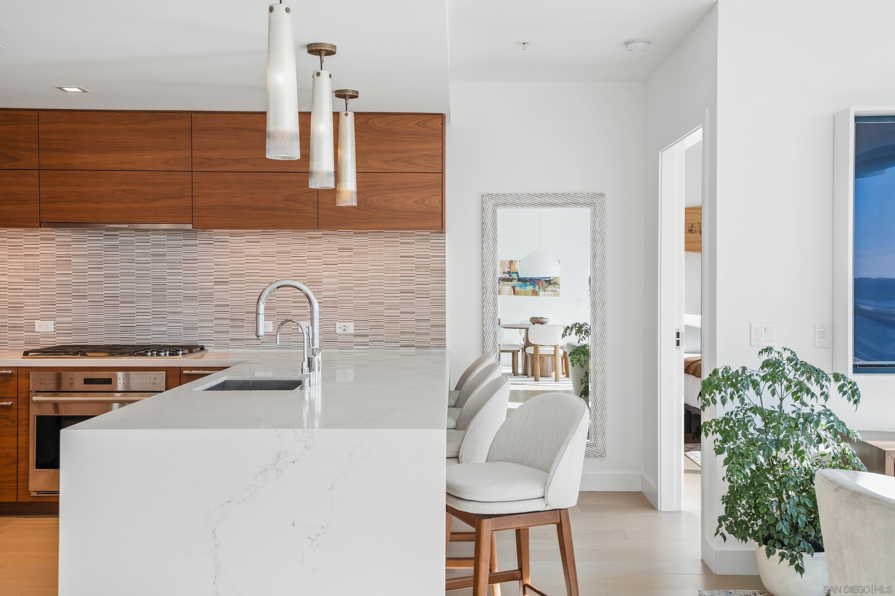 Detail Gallery Image 12 of 53 For 888 W E Street  2003, San Diego,  CA 92101 - 2 Beds | 2 Baths