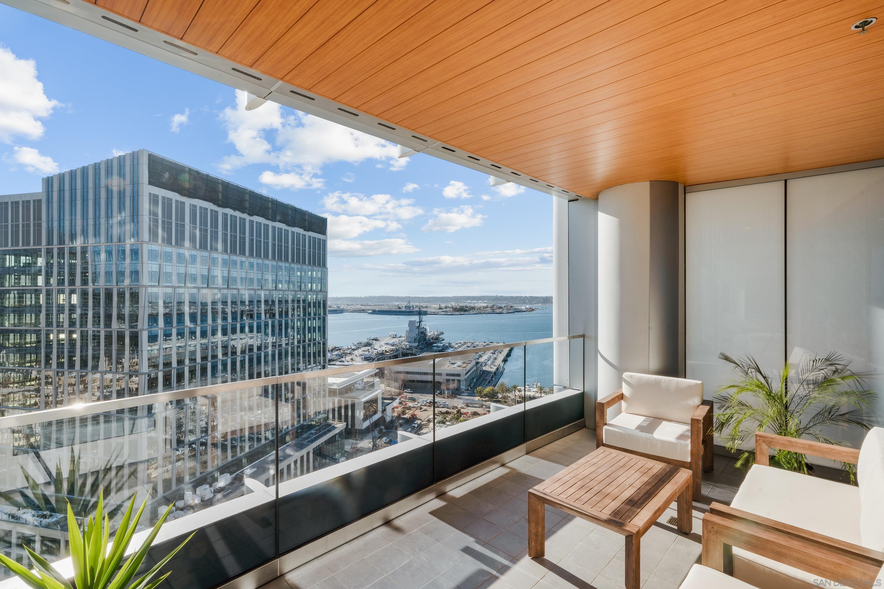 Detail Gallery Image 5 of 53 For 888 W E Street  2003, San Diego,  CA 92101 - 2 Beds | 2 Baths