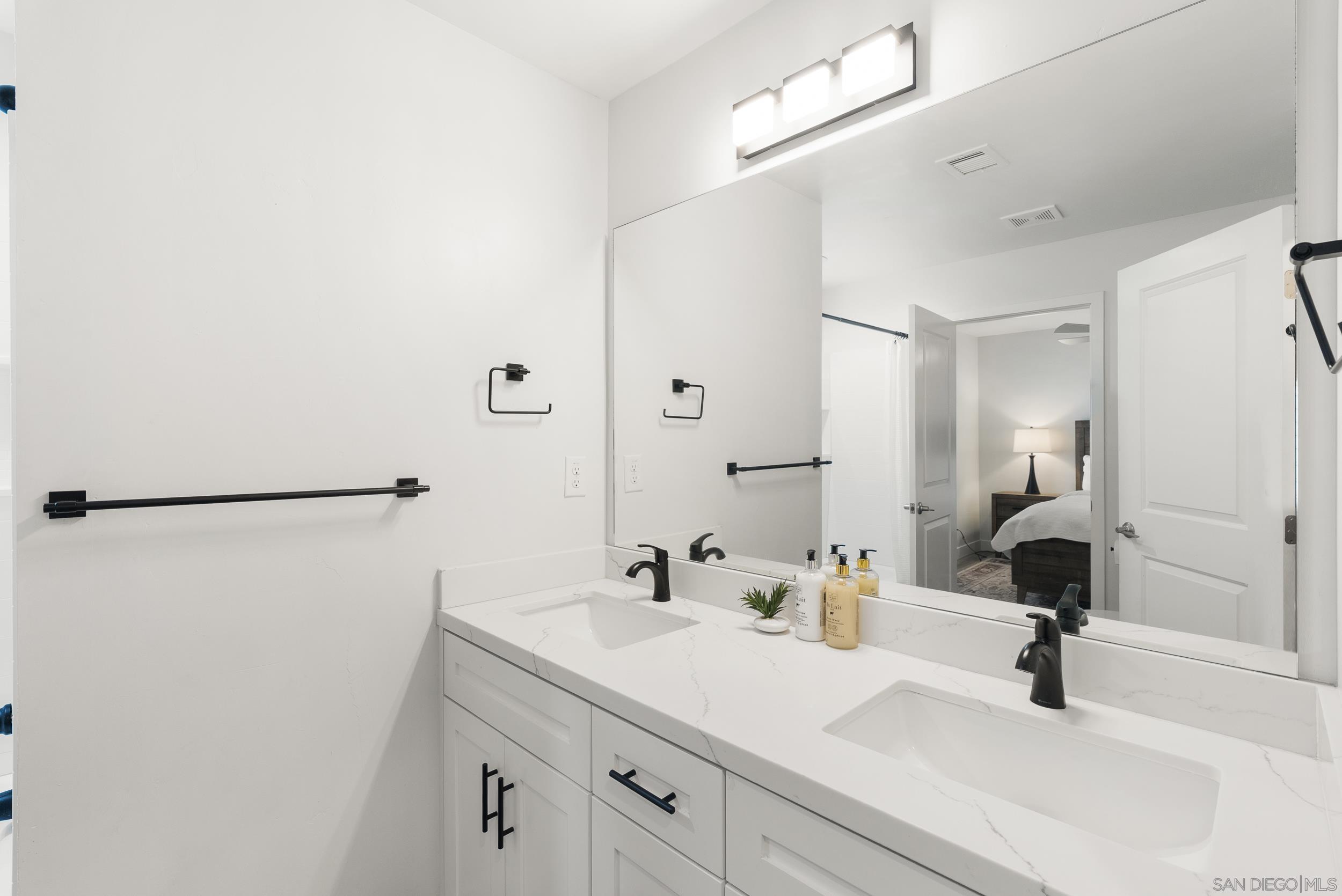 Detail Gallery Image 19 of 38 For 1401 W El Norte Pkwy  Spc 73,  San Marcos,  CA 92069 - 2 Beds | 2 Baths