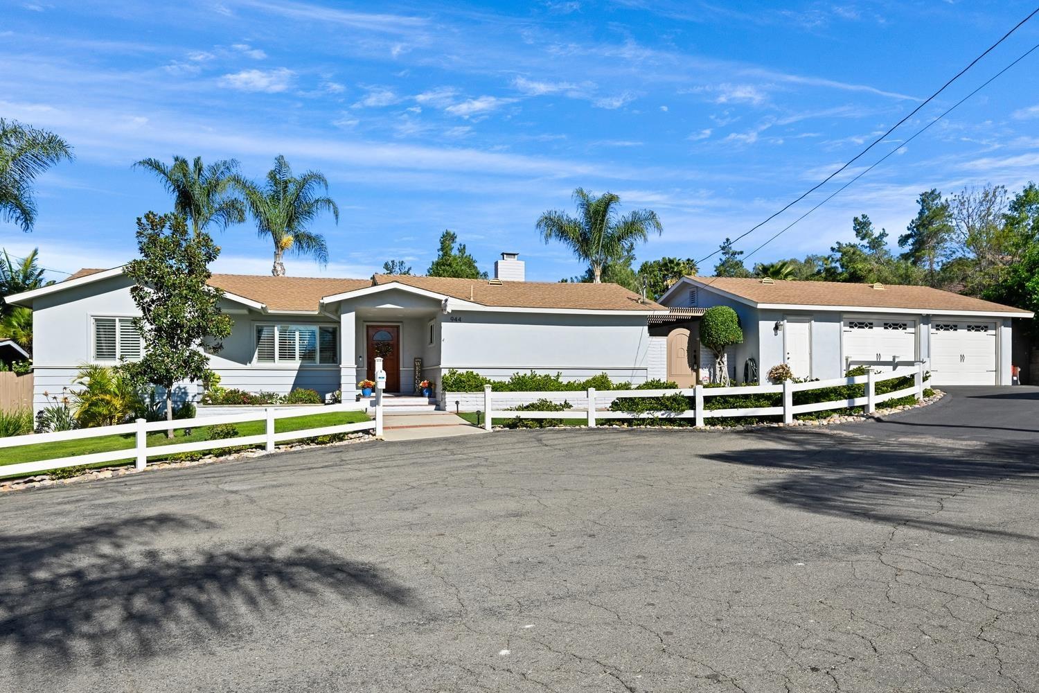 Front Image Thumbnail for SD260002199