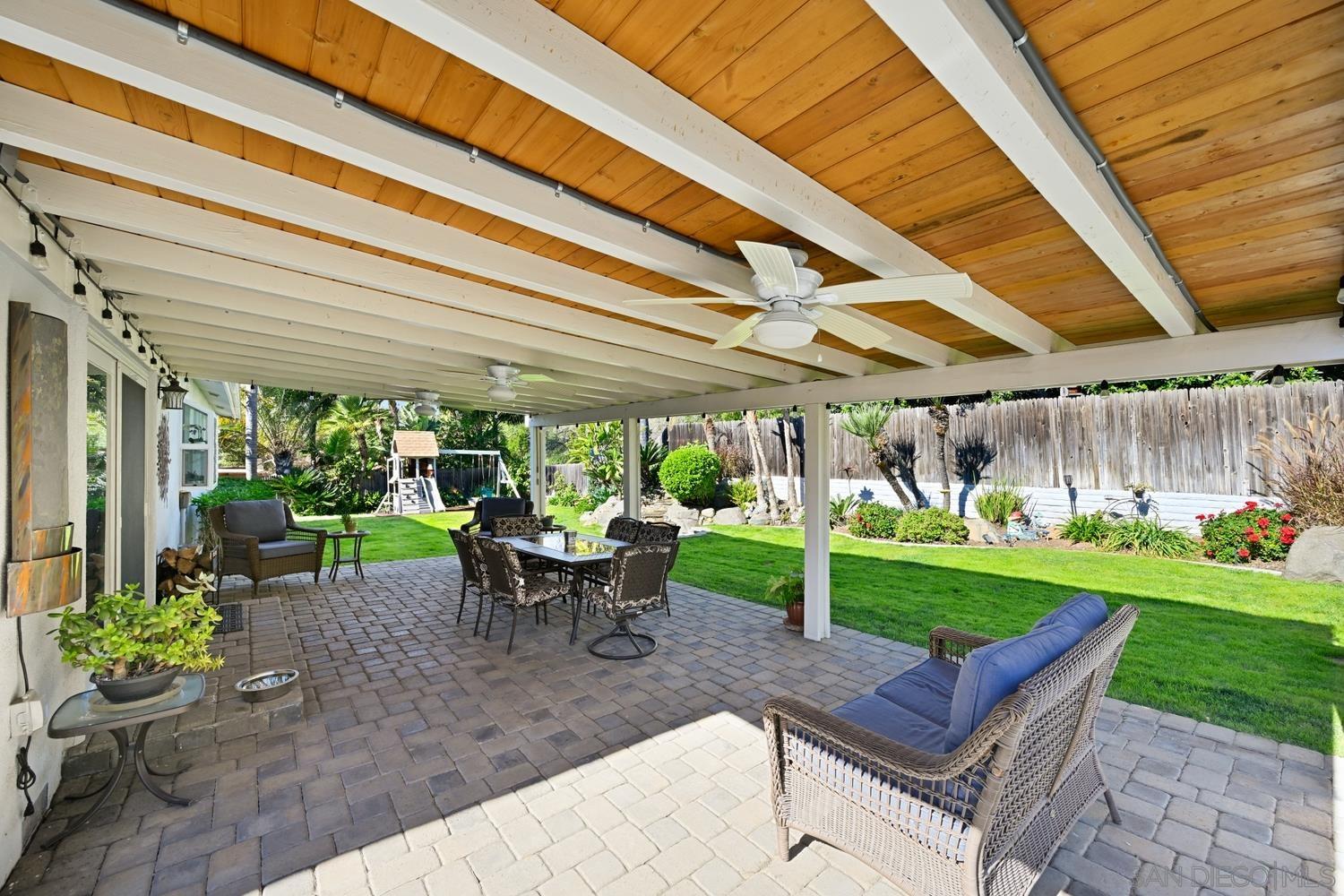 Detail Gallery Image 22 of 31 For 944  Hillhaven Rd, Escondido,  CA 92027 - 4 Beds | 2/1 Baths