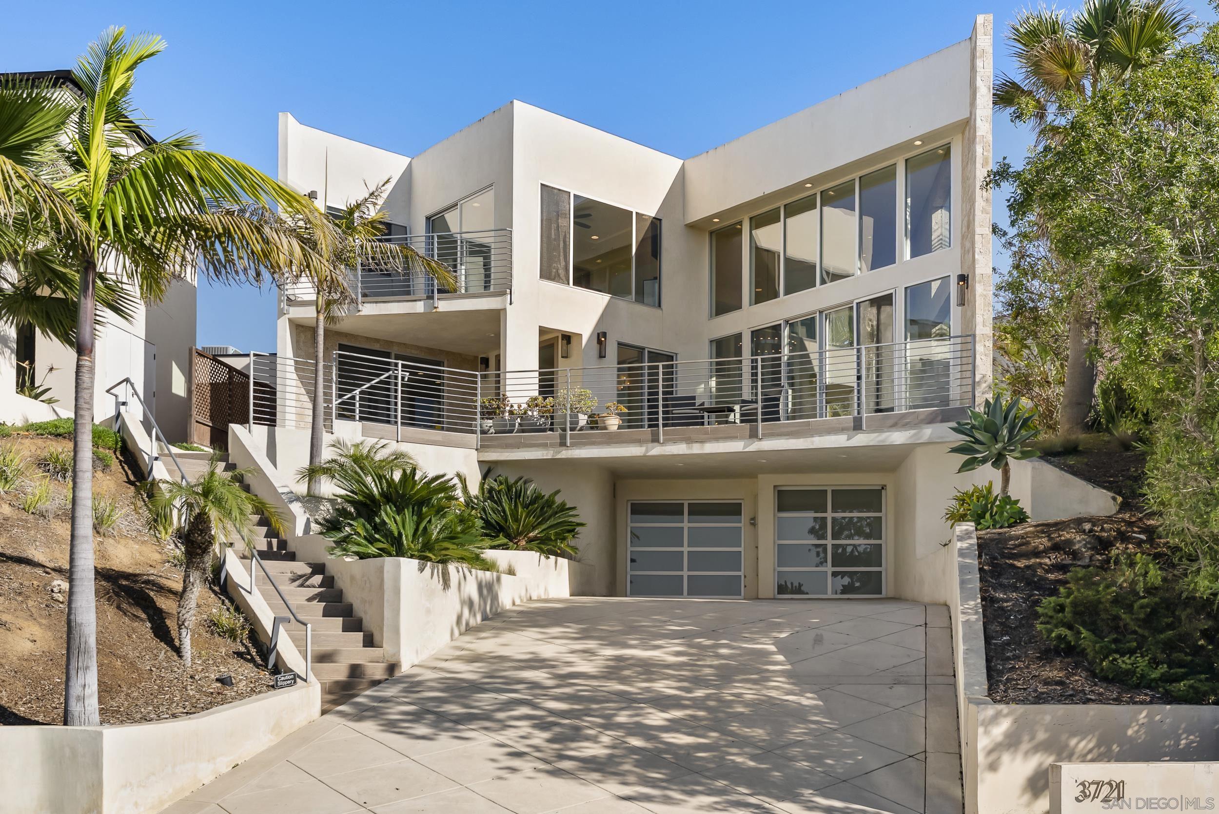 Front Image Thumbnail for SD260002202