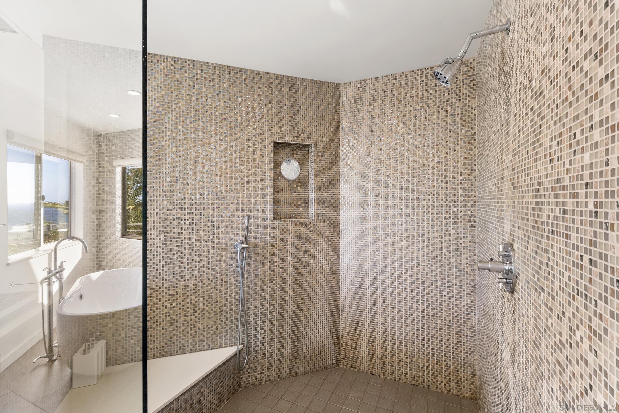 Detail Gallery Image 27 of 57 For 13721  Pine Needles, Del Mar,  CA 92014 - 4 Beds | 4/1 Baths