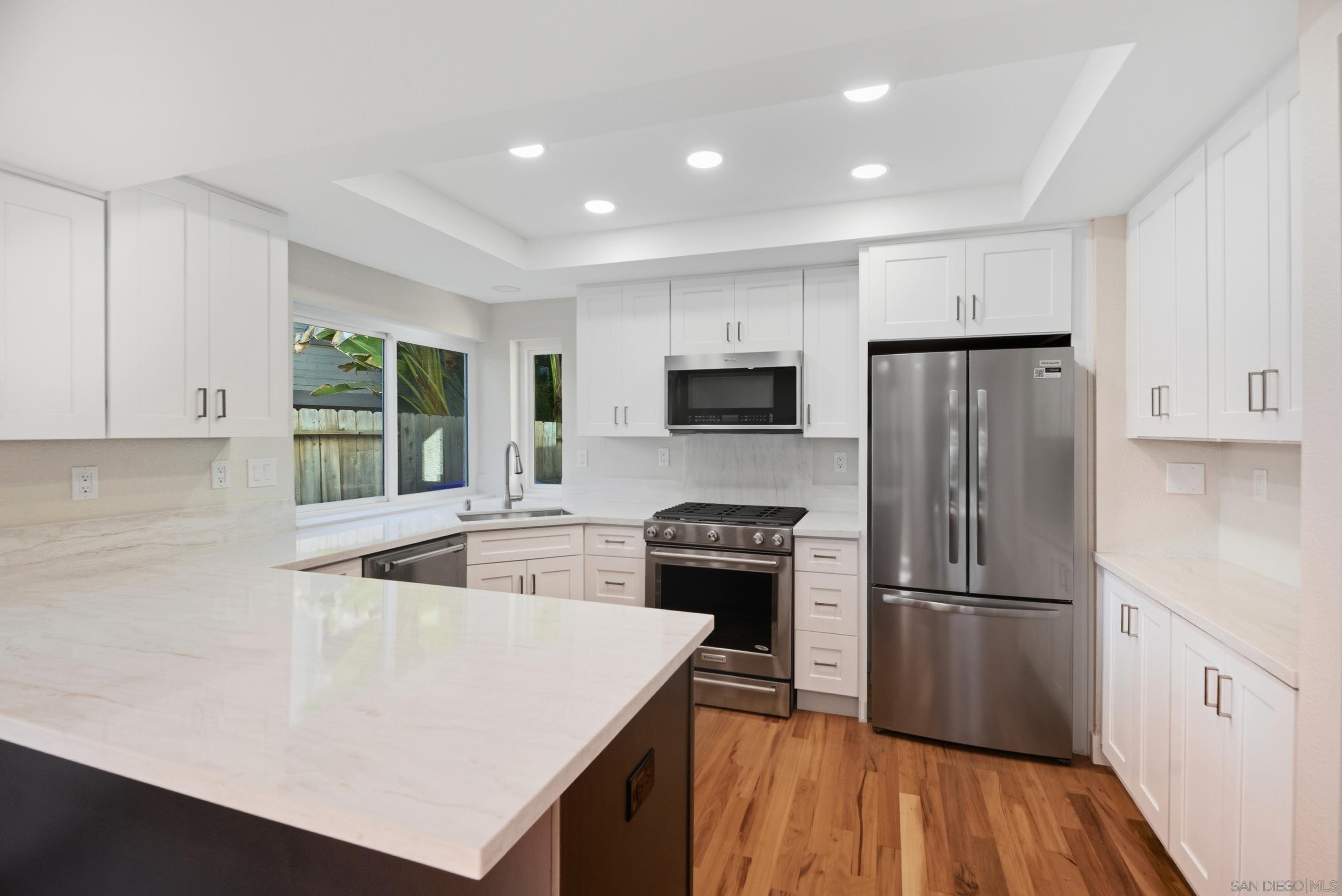 Detail Gallery Image 12 of 44 For 12959  Creek Park Dr, Poway,  CA 92064 - 4 Beds | 2/1 Baths