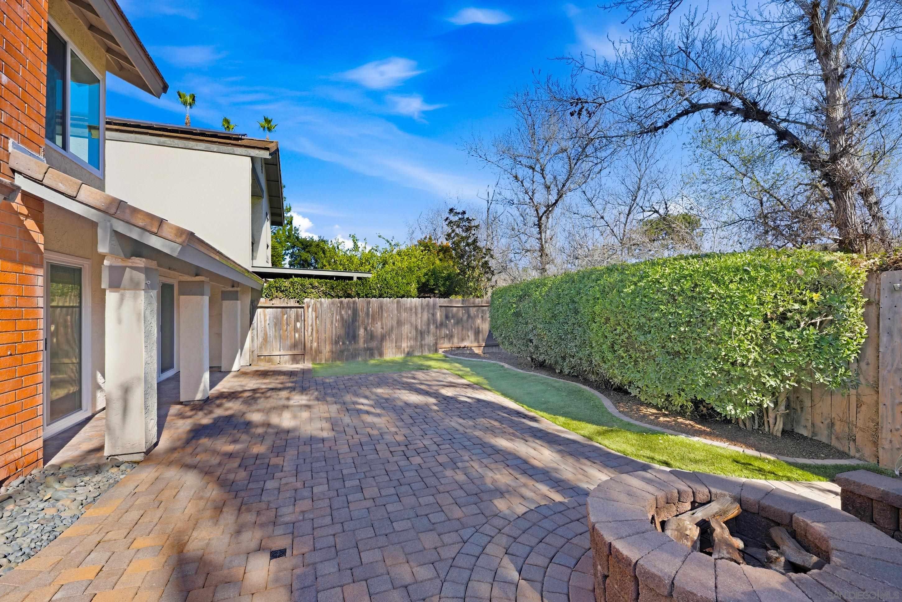 Detail Gallery Image 26 of 44 For 12959  Creek Park Dr, Poway,  CA 92064 - 4 Beds | 2/1 Baths