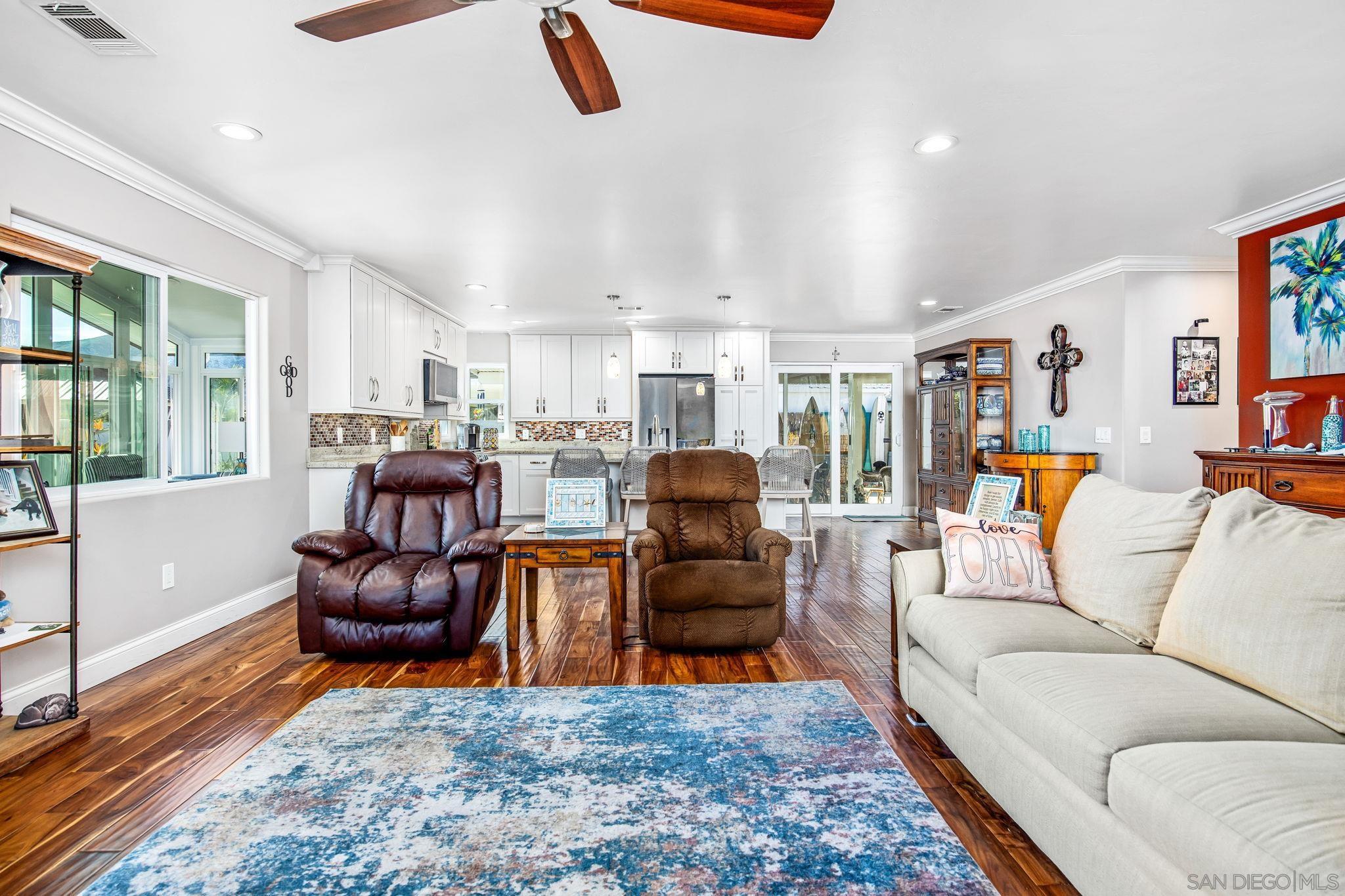 Detail Gallery Image 12 of 39 For 9139  Inverness Rd, Santee,  CA 92071 - 3 Beds | 2 Baths