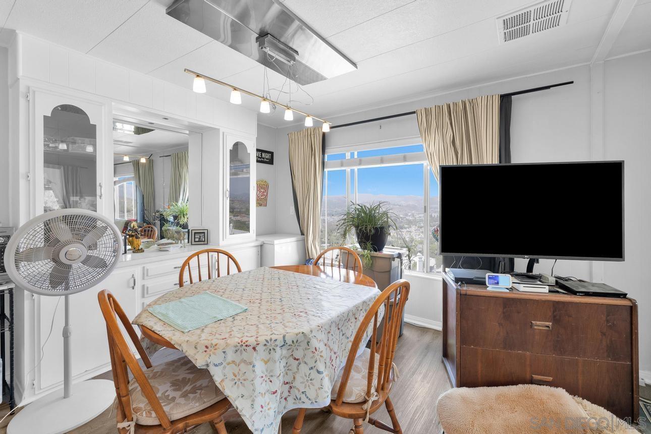 Detail Gallery Image 12 of 25 For 9100  Single Oak Dr.  110, Lakeside,  CA 92040 - 3 Beds | 2 Baths