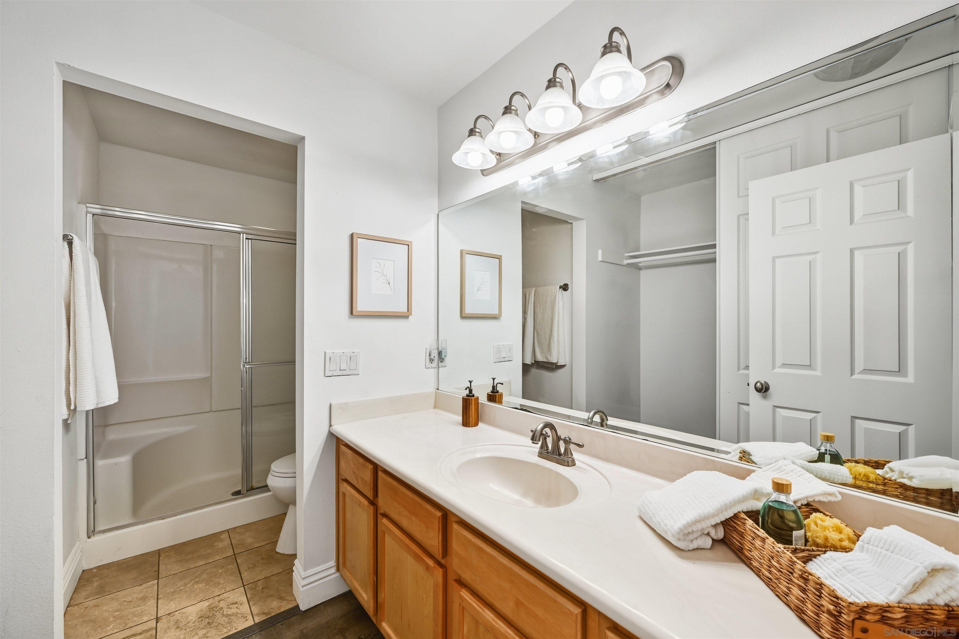 Detail Gallery Image 11 of 20 For 8223  Jade Coast Rd  #118,  San Diego,  CA 92126 - 2 Beds | 2 Baths