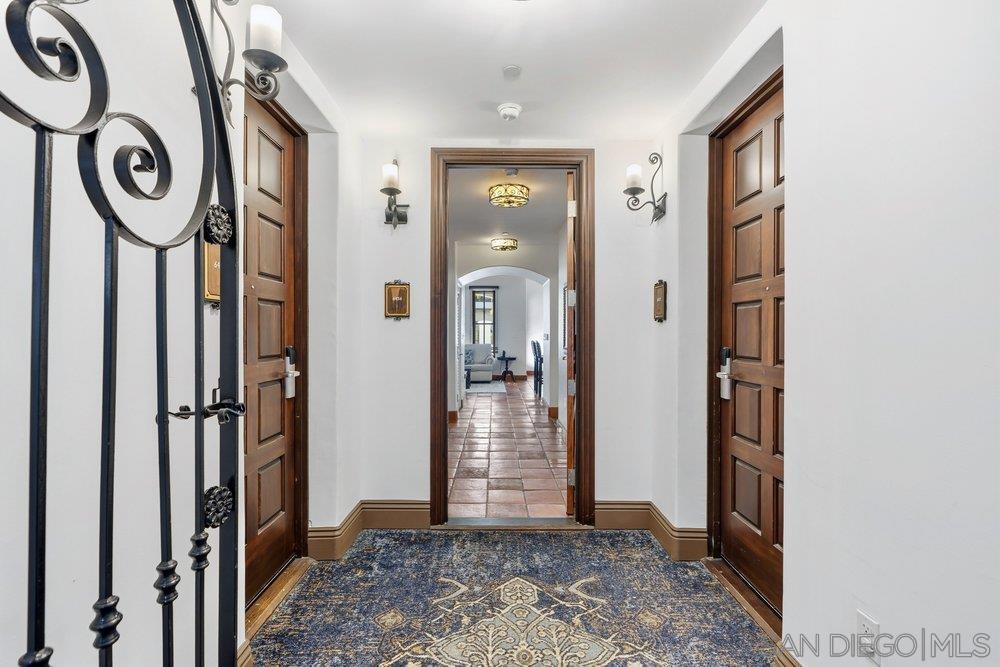 Detail Gallery Image 2 of 13 For 7319  Estrella De Mar Rd 10, Carlsbad,  CA 92009 - 2 Beds | 3 Baths