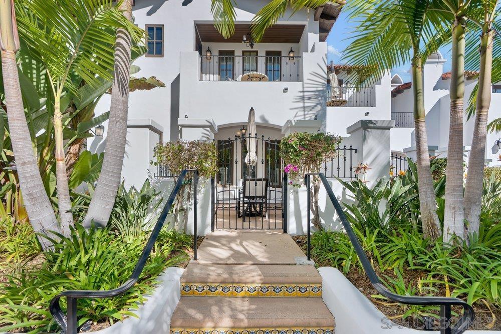 Detail Gallery Image 10 of 13 For 7319  Estrella De Mar Rd 10, Carlsbad,  CA 92009 - 2 Beds | 3 Baths