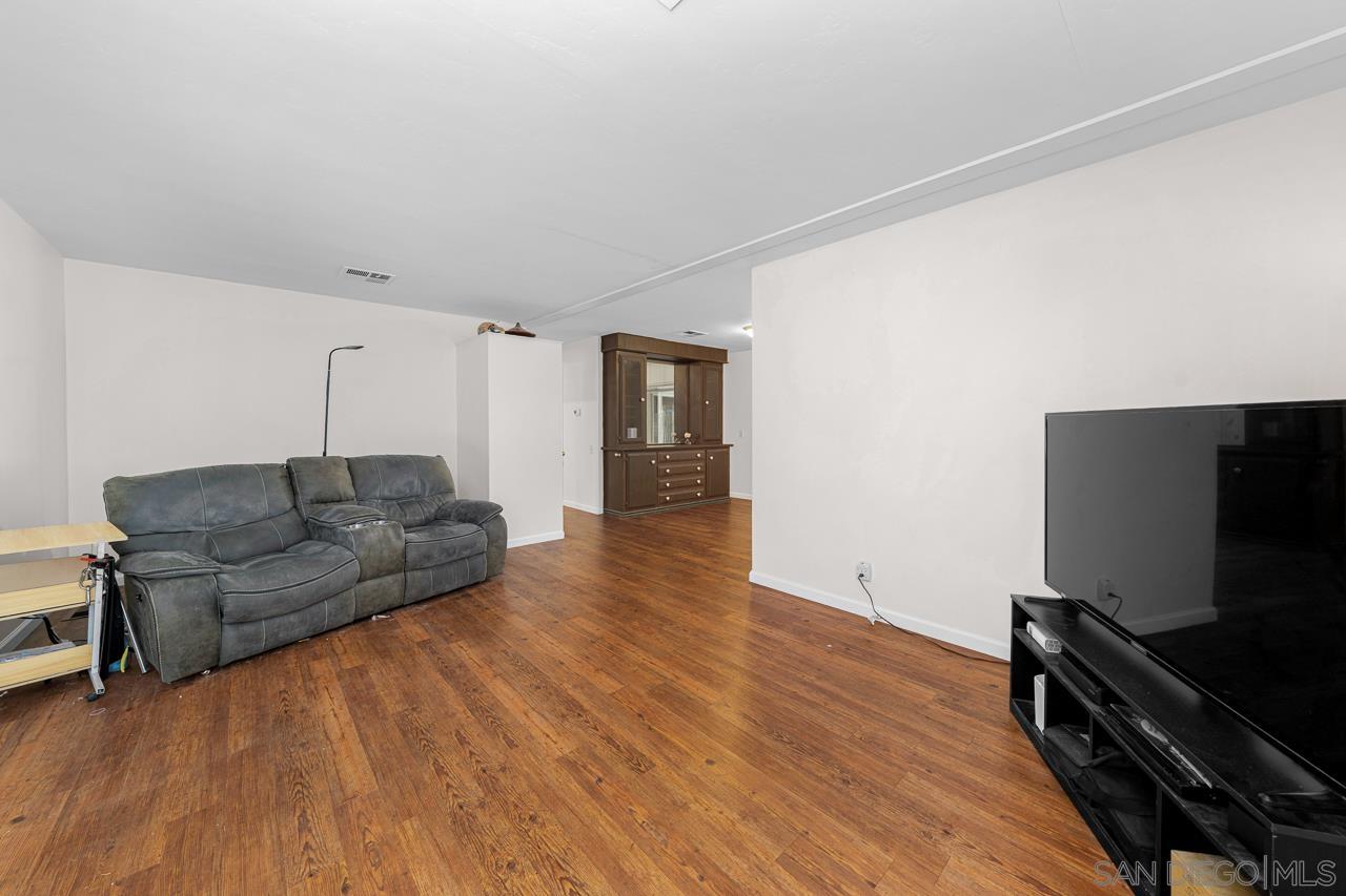 Detail Gallery Image 13 of 32 For 15420  Olde Highway 80  Spc 114,  El Cajon,  CA 92021 - 2 Beds | 2 Baths