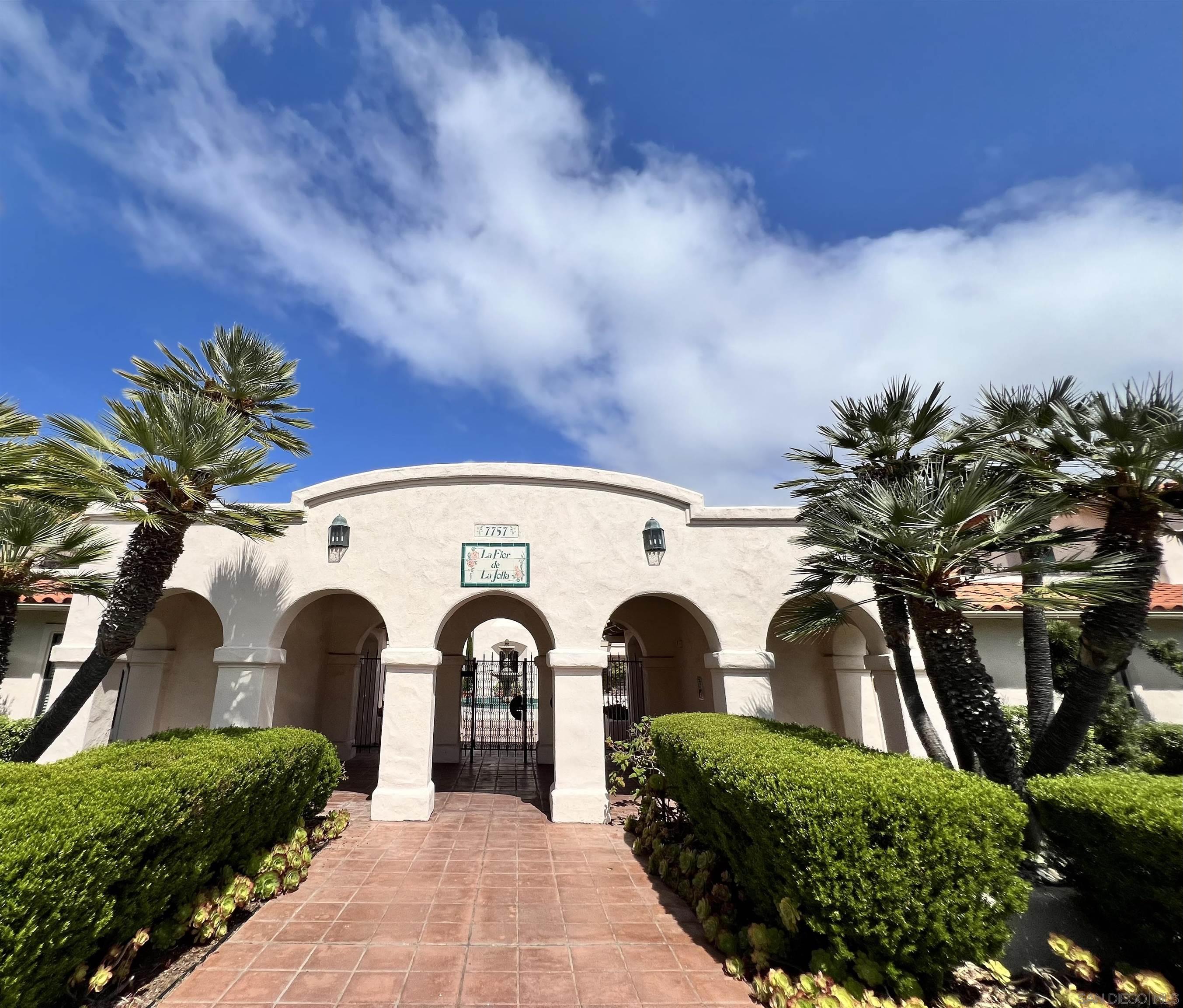 Detail Gallery Image 24 of 29 For 7757  Eads  B4, La Jolla,  CA 92037 - 2 Beds | 2 Baths