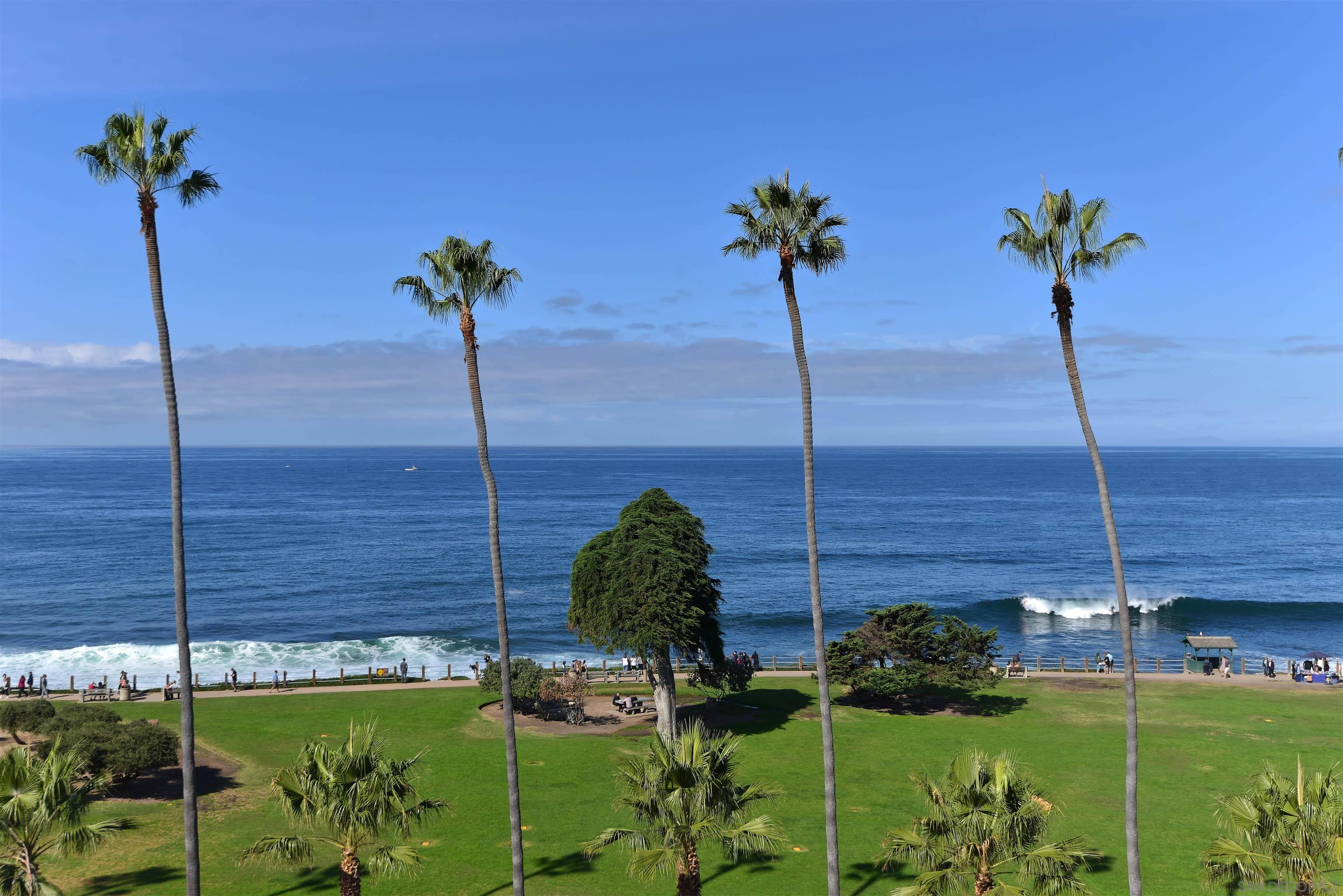 Detail Gallery Image 27 of 29 For 7757  Eads  B4, La Jolla,  CA 92037 - 2 Beds | 2 Baths