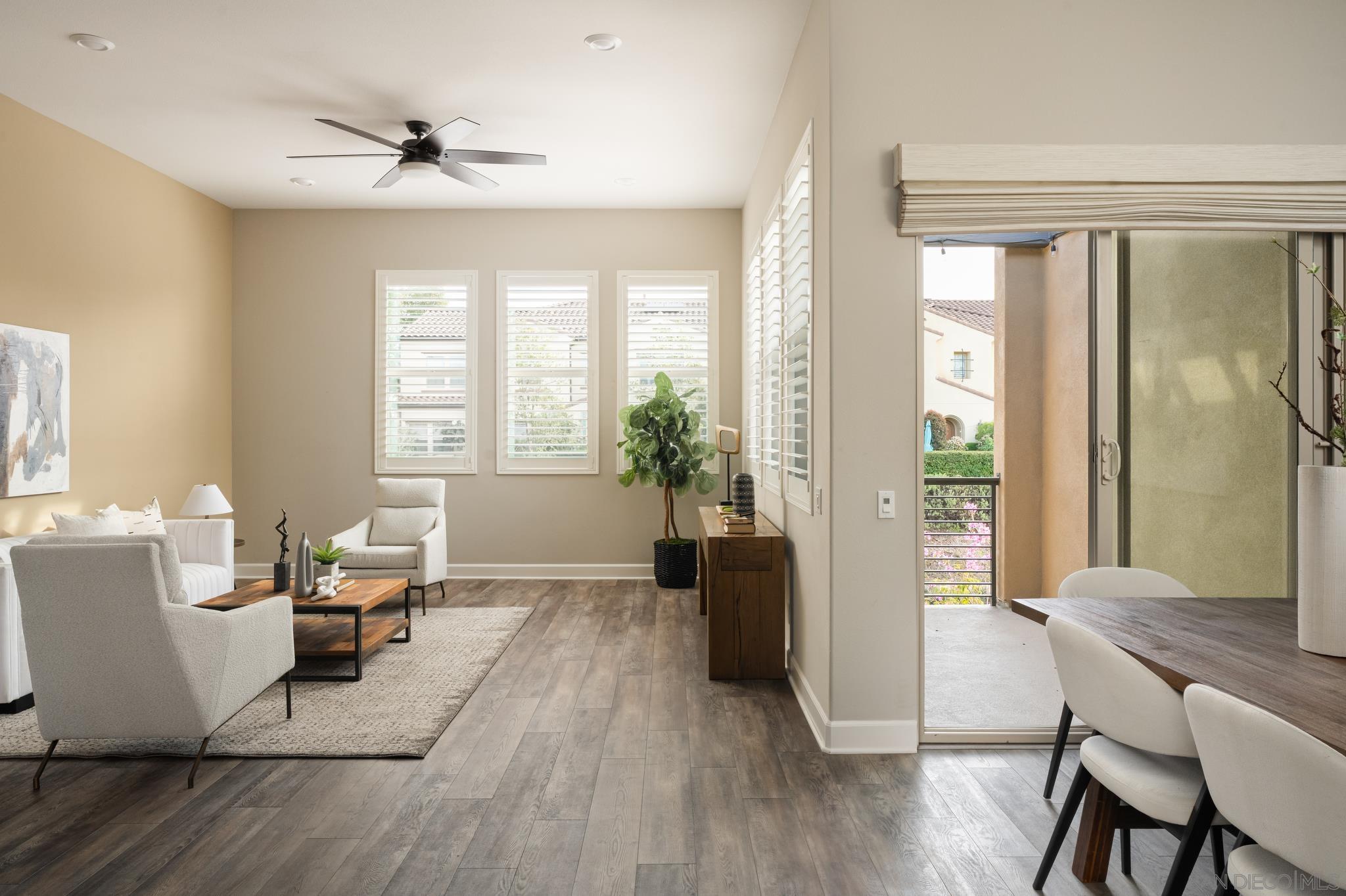 Detail Gallery Image 12 of 38 For 16750  Coyote Bush Dr  #31,  San Diego,  CA 92127 - 2 Beds | 2/1 Baths