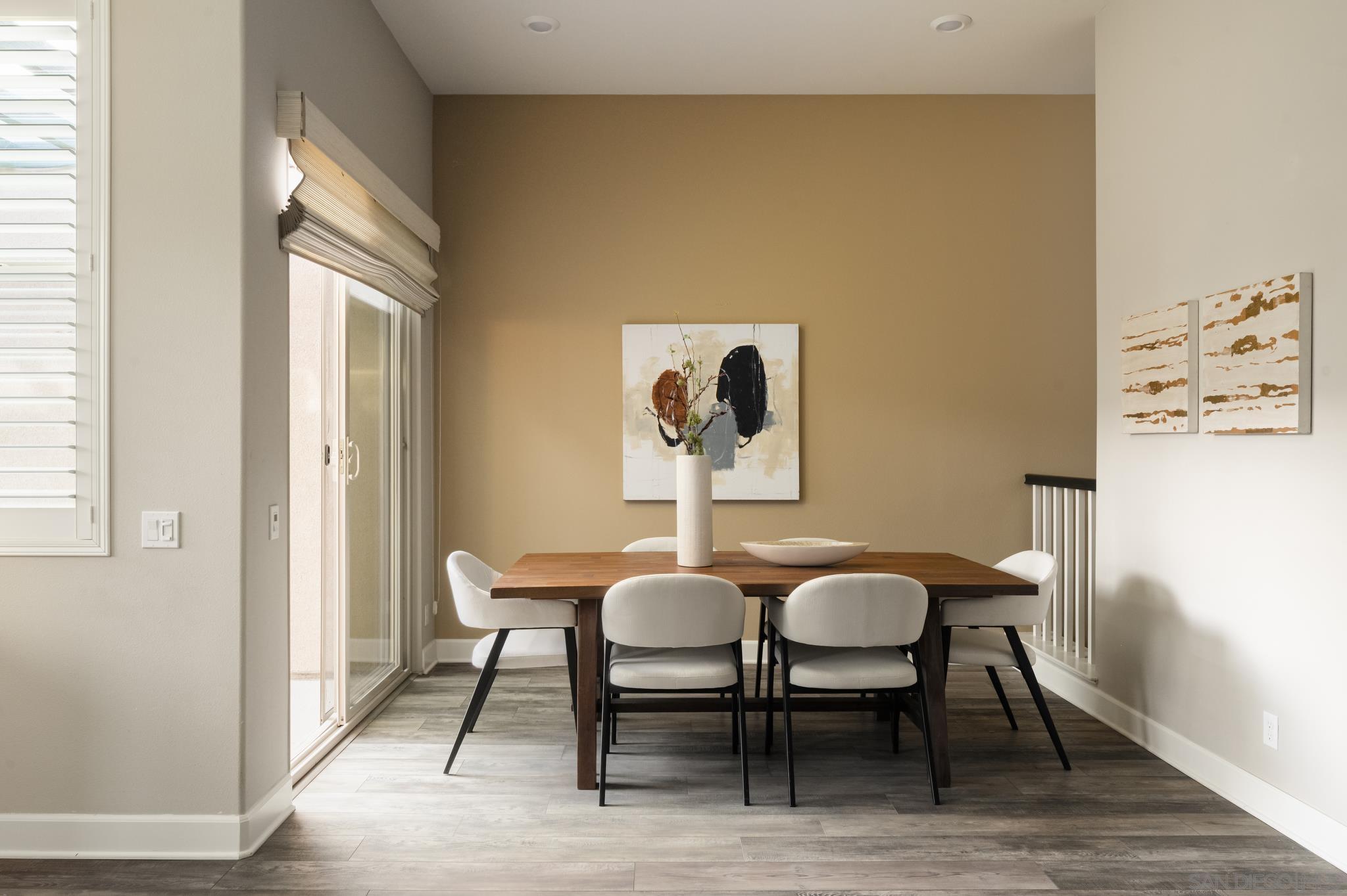 Detail Gallery Image 13 of 38 For 16750  Coyote Bush Dr  #31,  San Diego,  CA 92127 - 2 Beds | 2/1 Baths