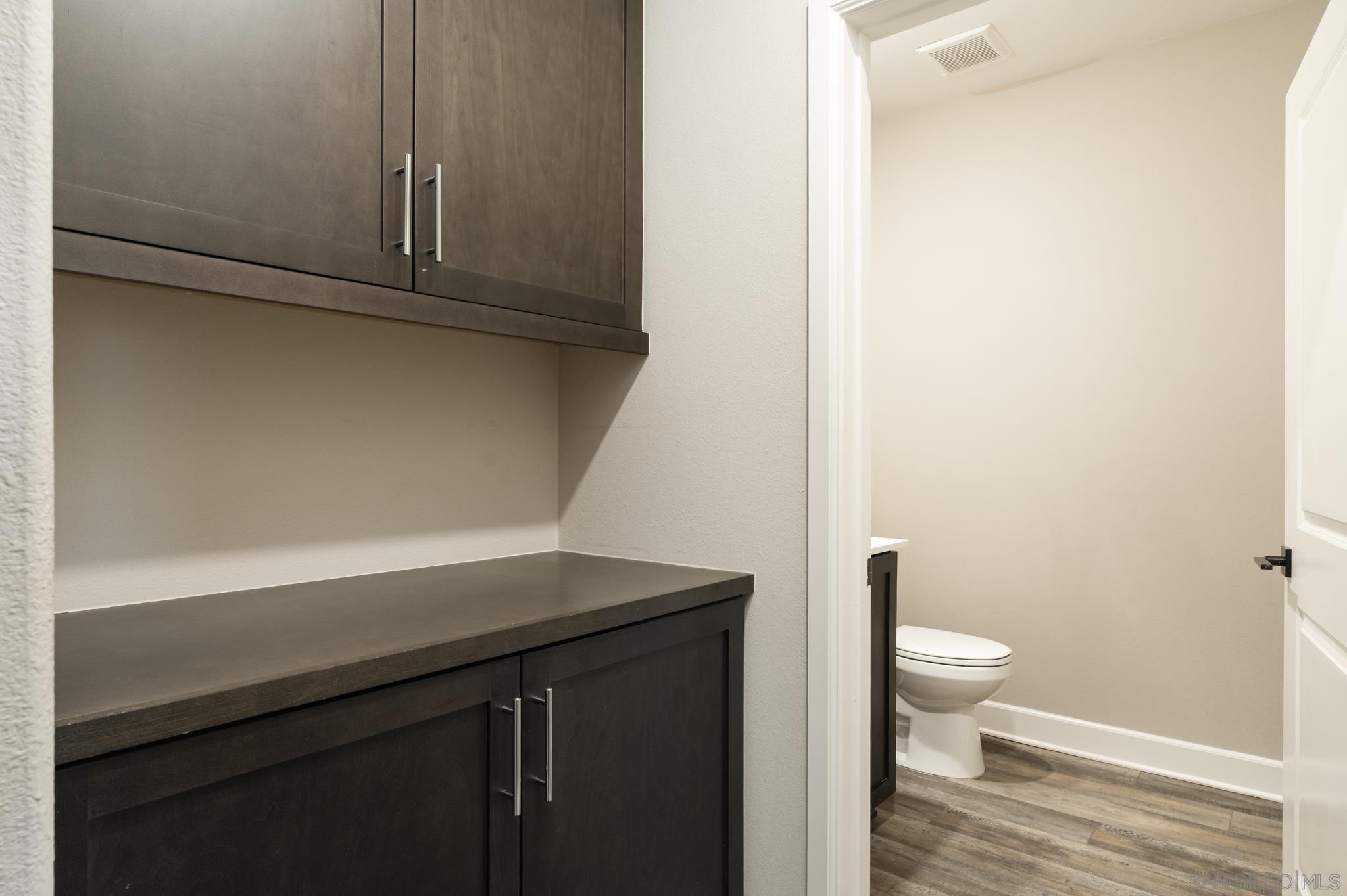 Detail Gallery Image 19 of 38 For 16750  Coyote Bush Dr  #31,  San Diego,  CA 92127 - 2 Beds | 2/1 Baths