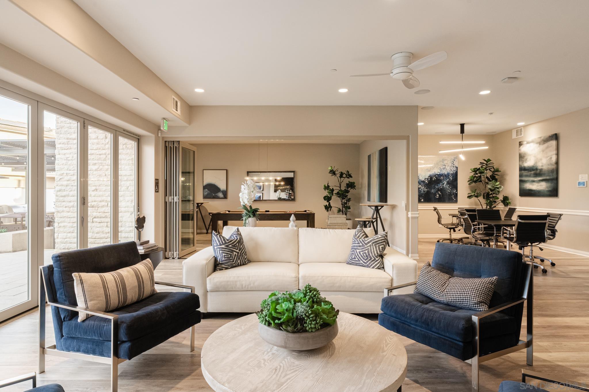 Detail Gallery Image 31 of 38 For 16750  Coyote Bush Dr  #31,  San Diego,  CA 92127 - 2 Beds | 2/1 Baths