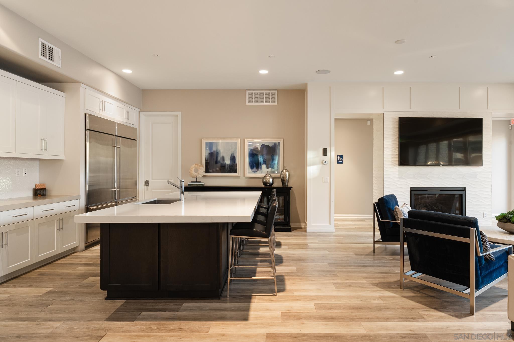 Detail Gallery Image 33 of 38 For 16750  Coyote Bush Dr  #31,  San Diego,  CA 92127 - 2 Beds | 2/1 Baths