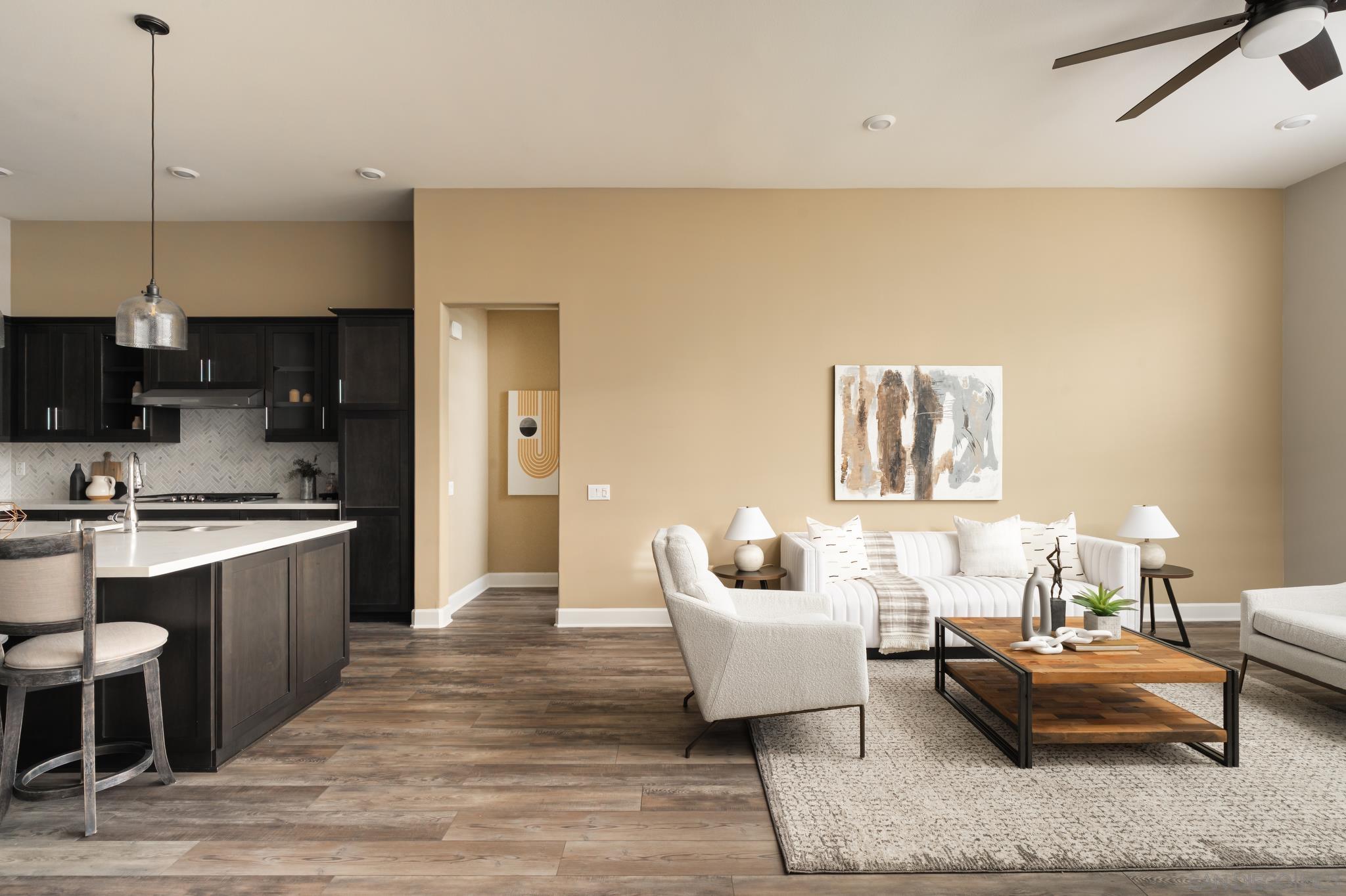 Detail Gallery Image 5 of 38 For 16750  Coyote Bush Dr  #31,  San Diego,  CA 92127 - 2 Beds | 2/1 Baths