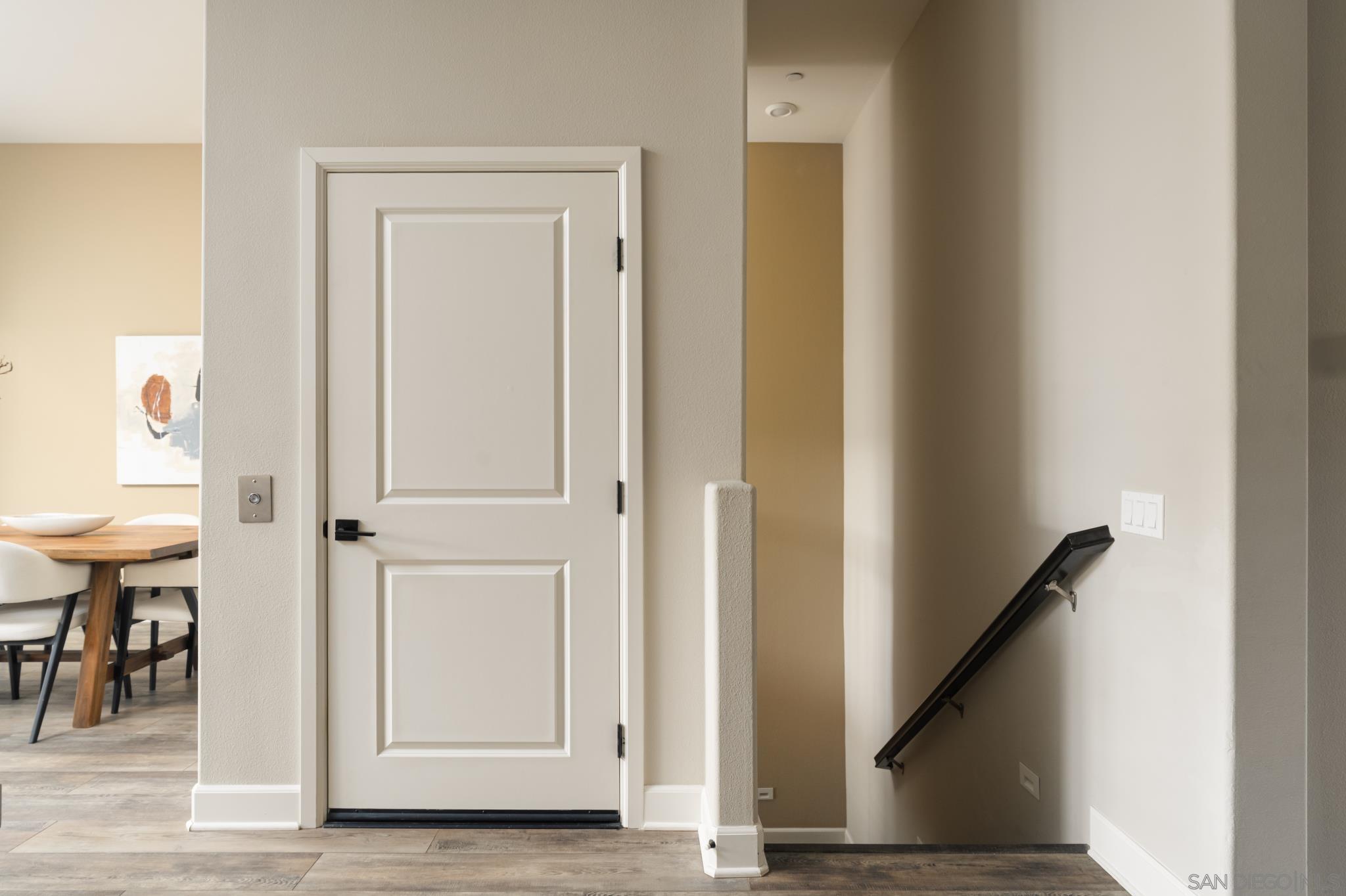 Detail Gallery Image 6 of 38 For 16750  Coyote Bush Dr  #31,  San Diego,  CA 92127 - 2 Beds | 2/1 Baths