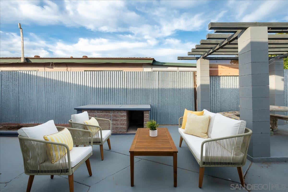 Detail Gallery Image 18 of 22 For 941  8th St, Imperial Beach,  CA 91932 - 3 Beds | 2 Baths