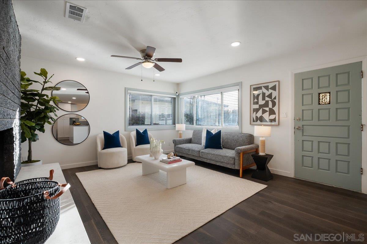 Detail Gallery Image 5 of 22 For 941  8th St, Imperial Beach,  CA 91932 - 3 Beds | 2 Baths