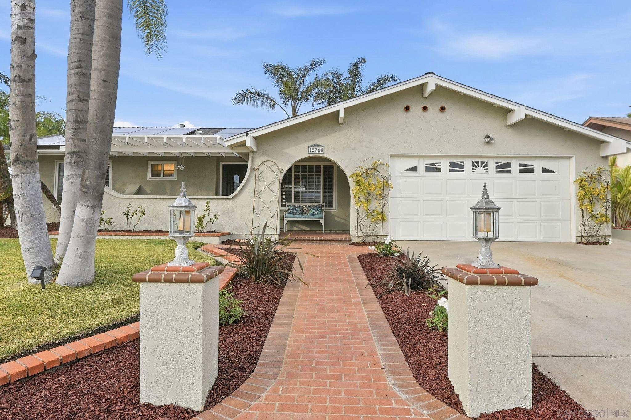 Detail Gallery Image 4 of 28 For 12708  Casa Avenida, Poway,  CA 92064 - 3 Beds | 2 Baths