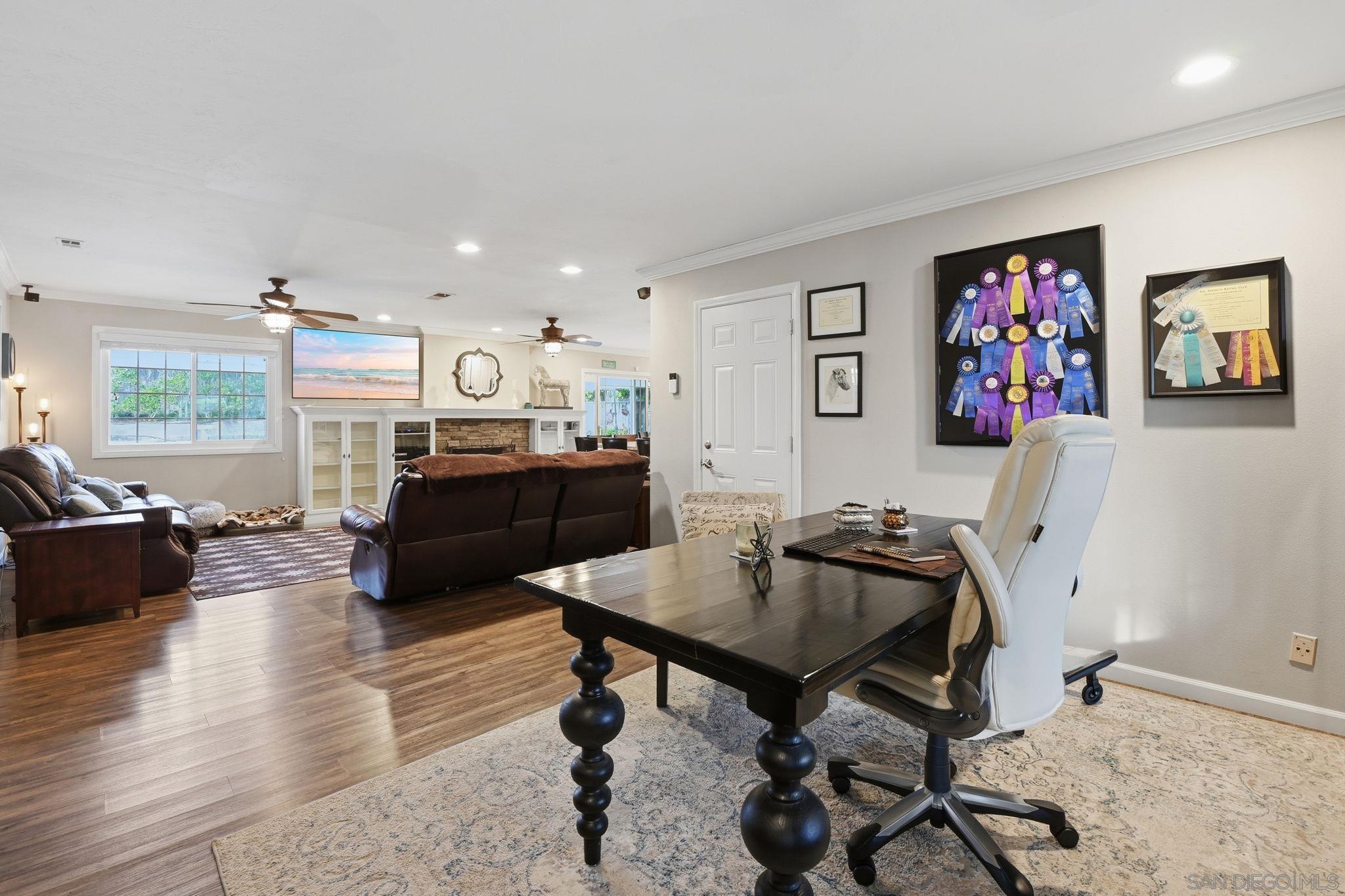 Detail Gallery Image 5 of 28 For 12708  Casa Avenida, Poway,  CA 92064 - 3 Beds | 2 Baths