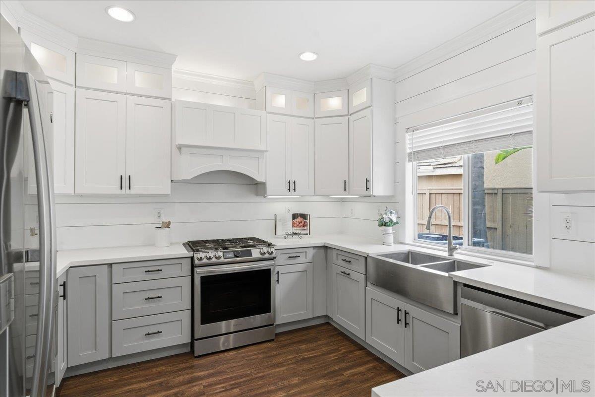 Detail Gallery Image 18 of 43 For 4314  Black Canyon Way, Oceanside,  CA 92057 - 5 Beds | 2/1 Baths