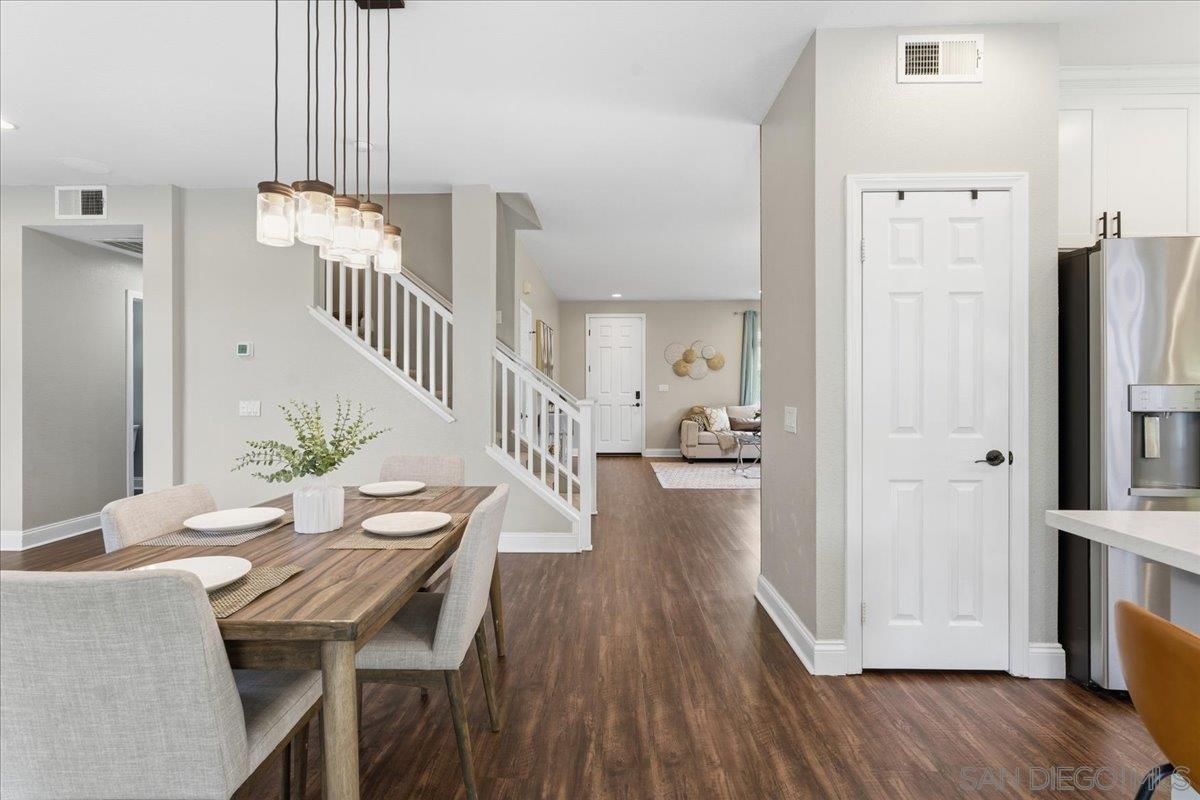 Detail Gallery Image 21 of 43 For 4314  Black Canyon Way, Oceanside,  CA 92057 - 5 Beds | 2/1 Baths