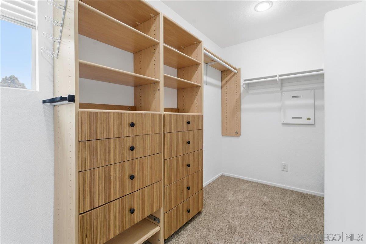 Detail Gallery Image 28 of 43 For 4314  Black Canyon Way, Oceanside,  CA 92057 - 5 Beds | 2/1 Baths