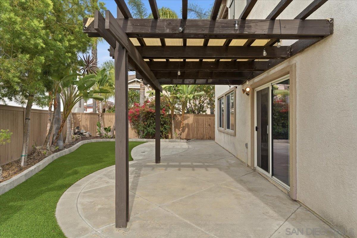 Detail Gallery Image 40 of 43 For 4314  Black Canyon Way, Oceanside,  CA 92057 - 5 Beds | 2/1 Baths