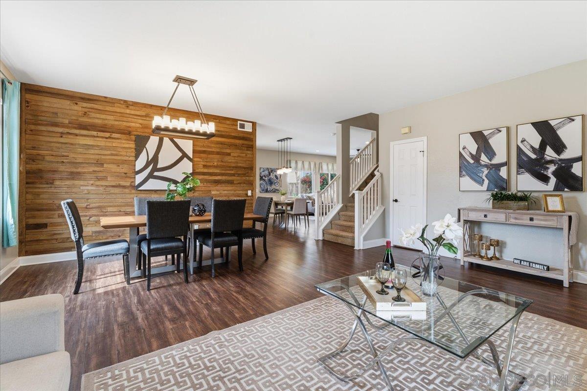 Detail Gallery Image 7 of 43 For 4314  Black Canyon Way, Oceanside,  CA 92057 - 5 Beds | 2/1 Baths