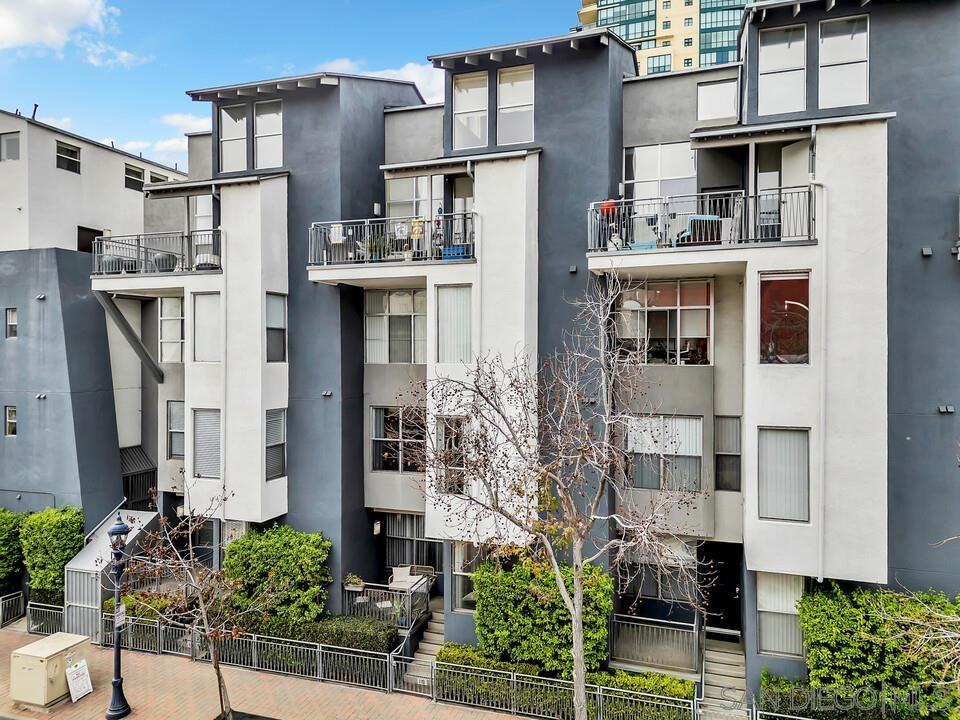 Detail Gallery Image 3 of 29 For 101  Market Street  #116,  San Diego,  CA 92101 - 2 Beds | 2/1 Baths